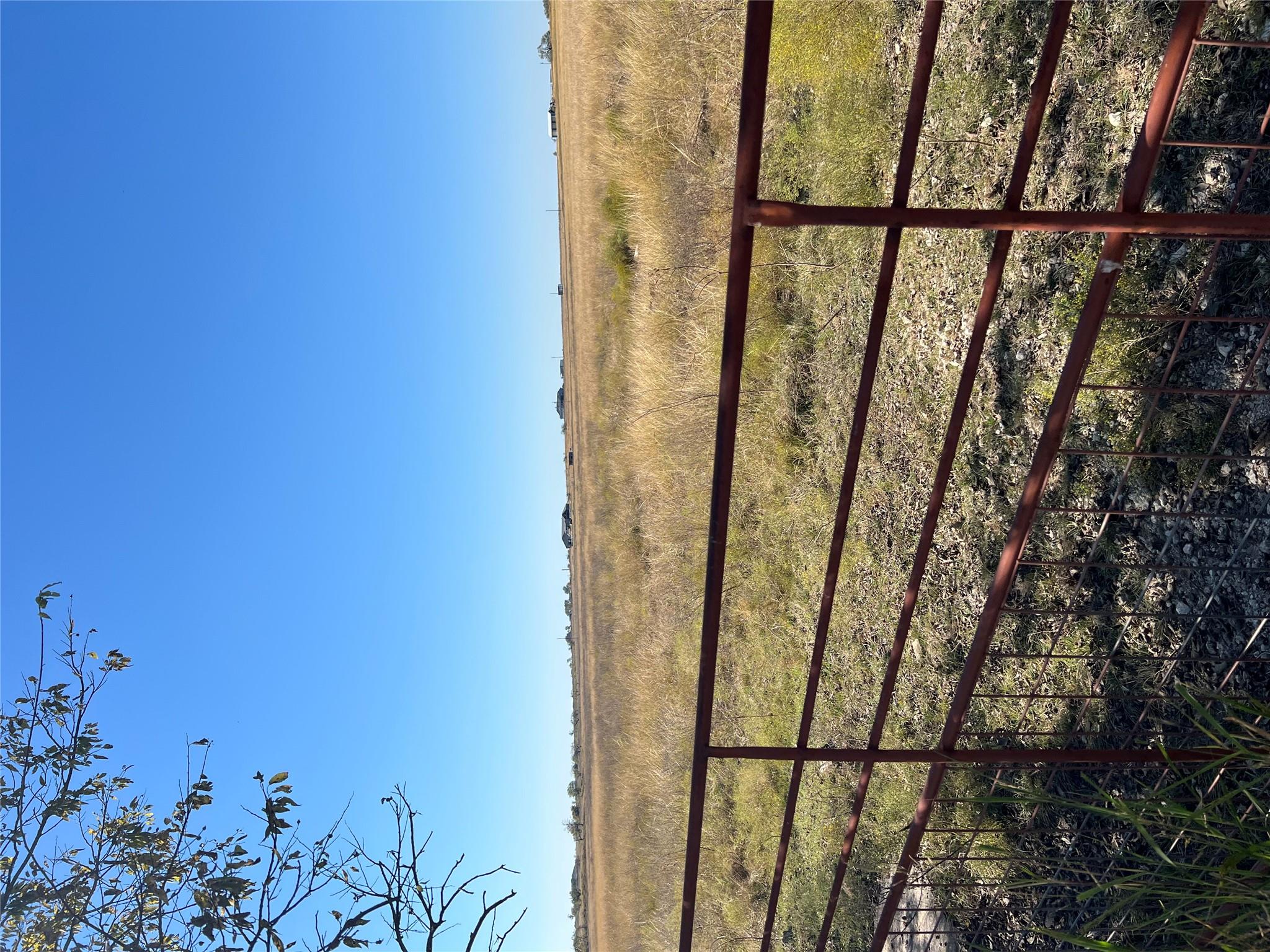 Image 2 of 8 For 3300 Fm 1783