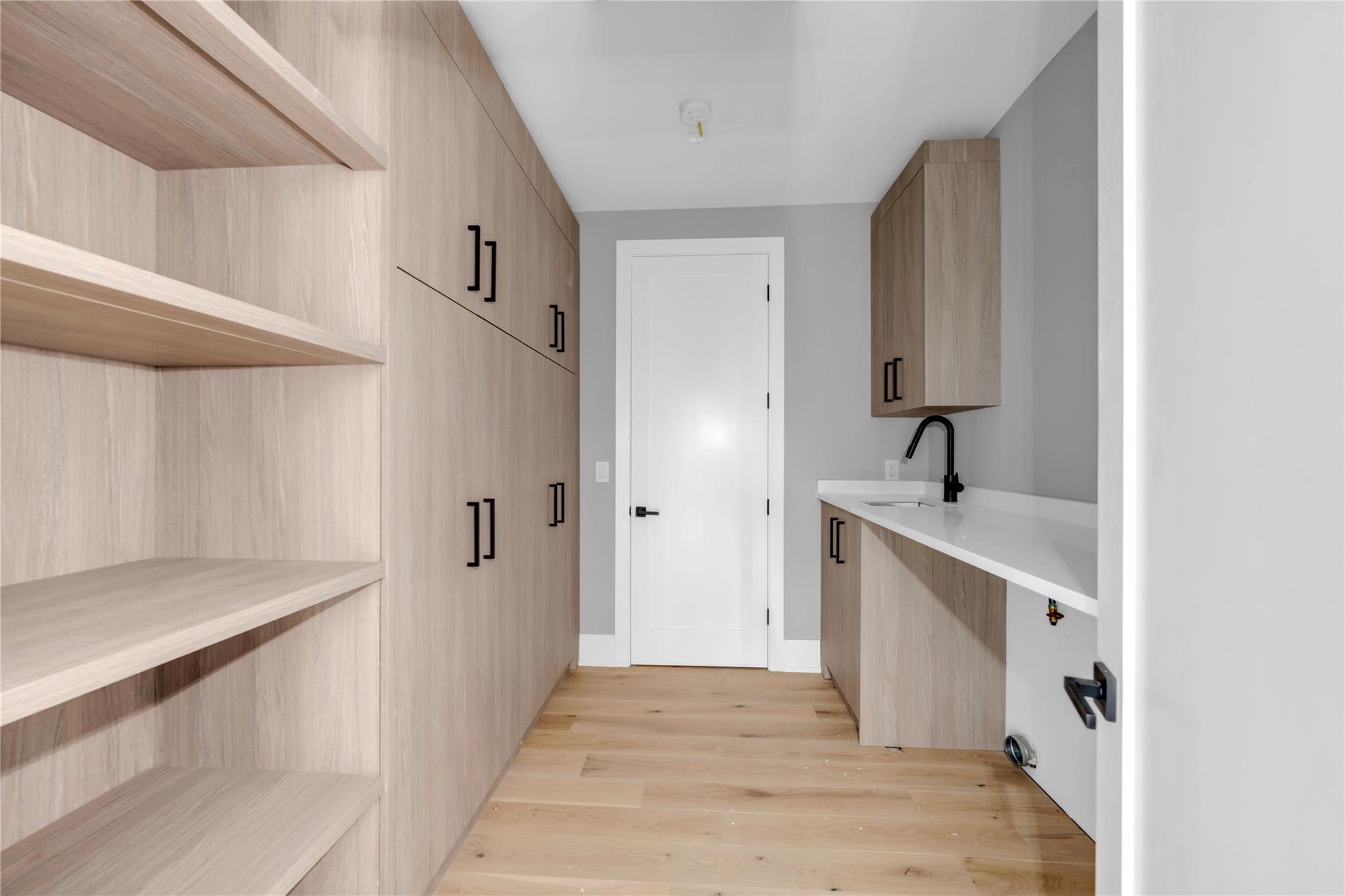 Image 28 of 35 For 6507 Ranch Rd 962 W