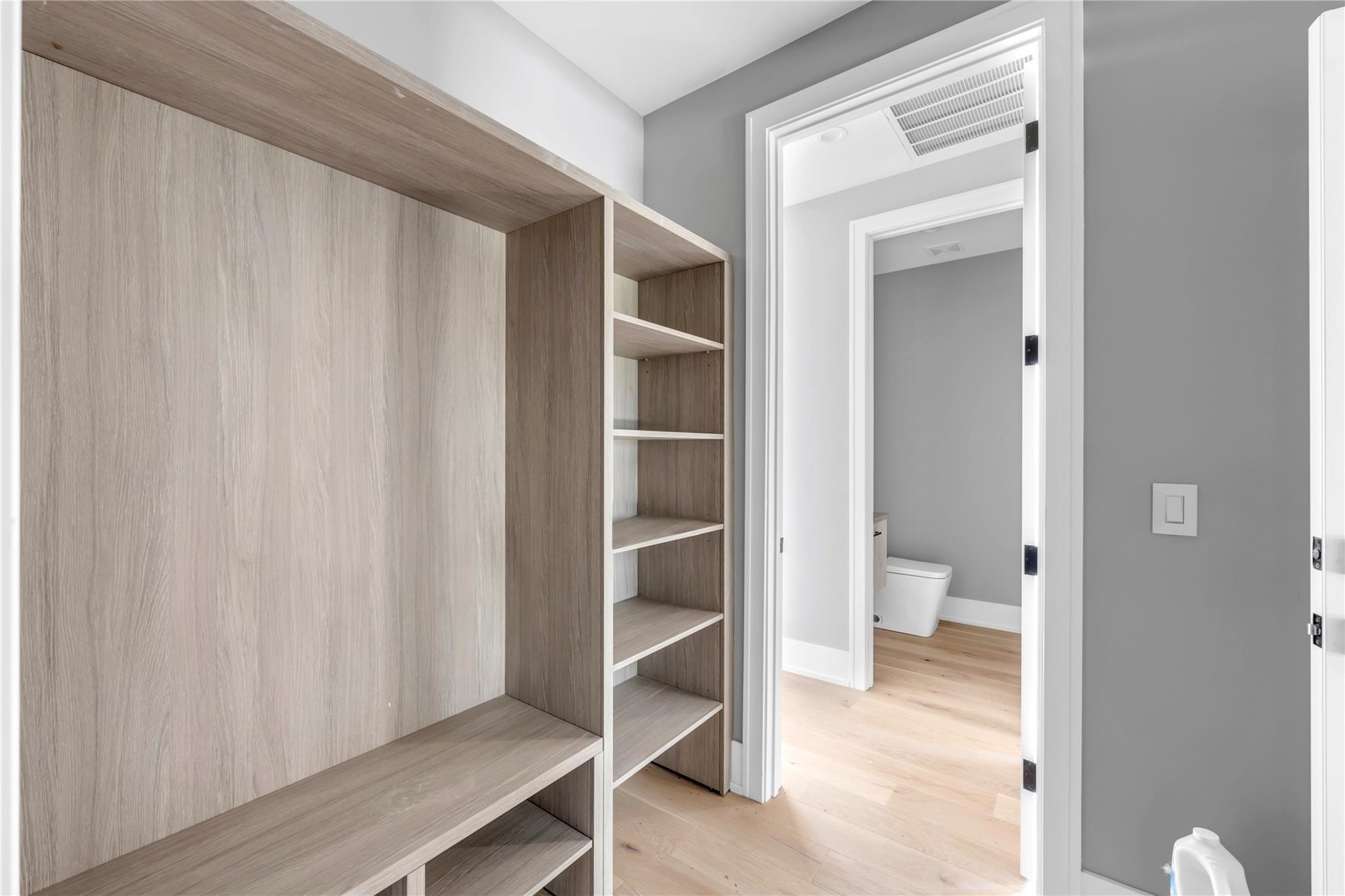 Image 29 of 35 For 6507 Ranch Rd 962 W