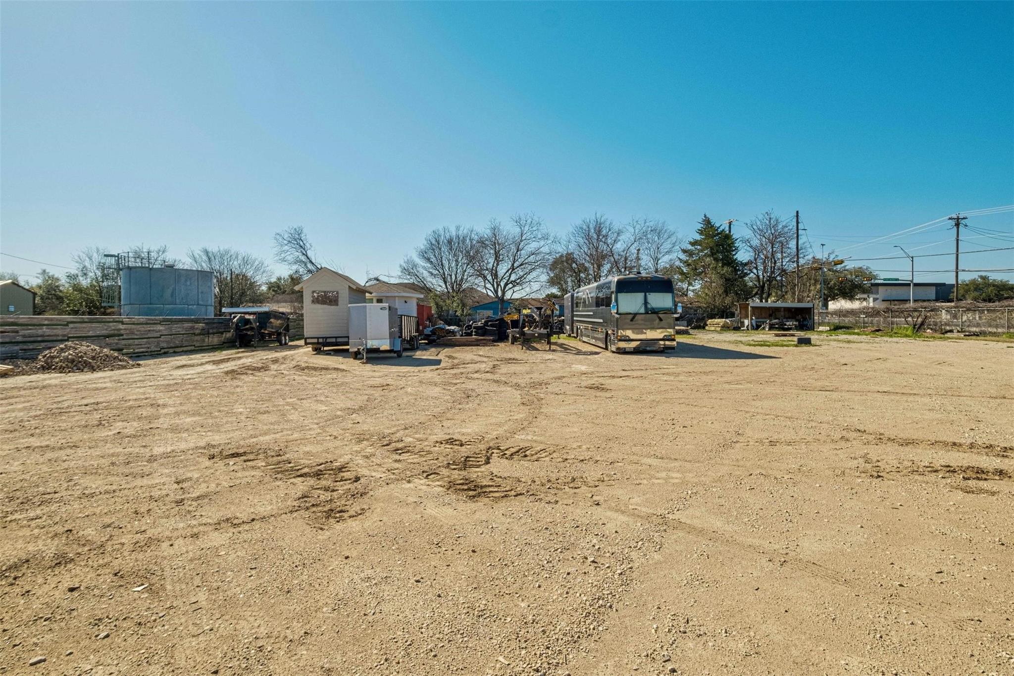 Image 10 of 16 For 1401 Mooreland Dr