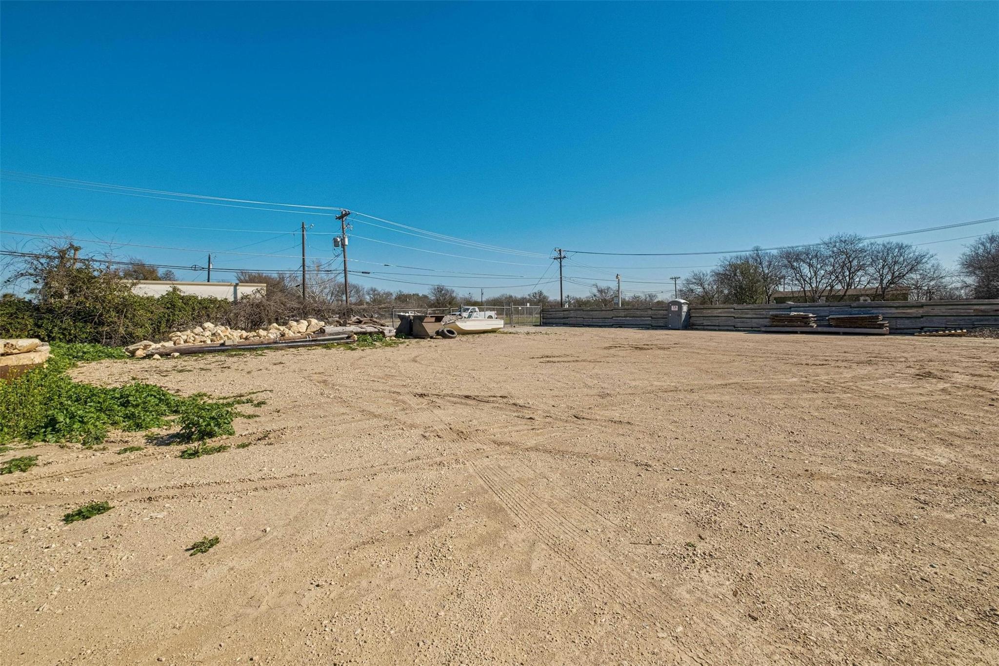 Image 12 of 16 For 1401 Mooreland Dr