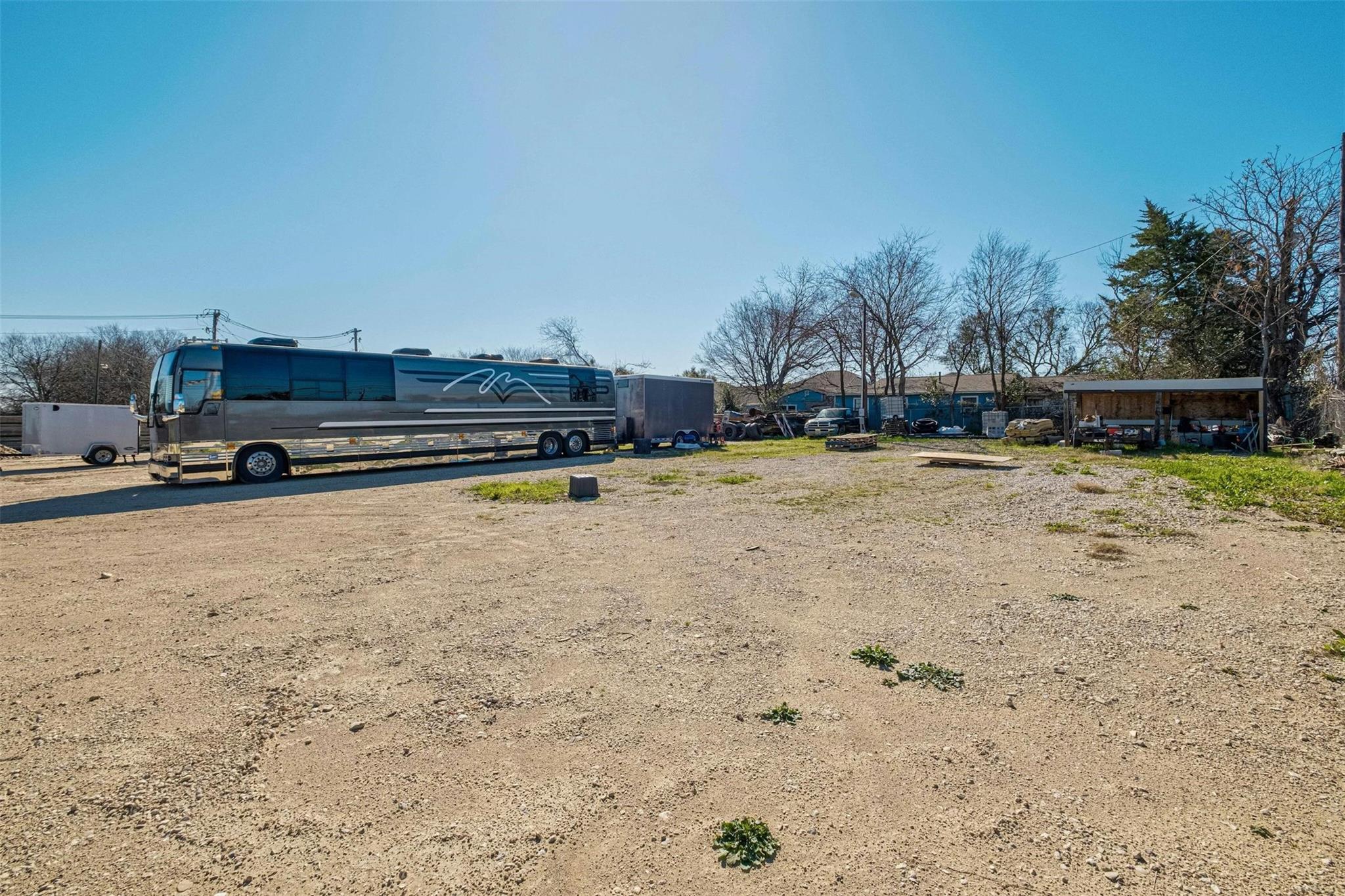 Image 13 of 16 For 1401 Mooreland Dr