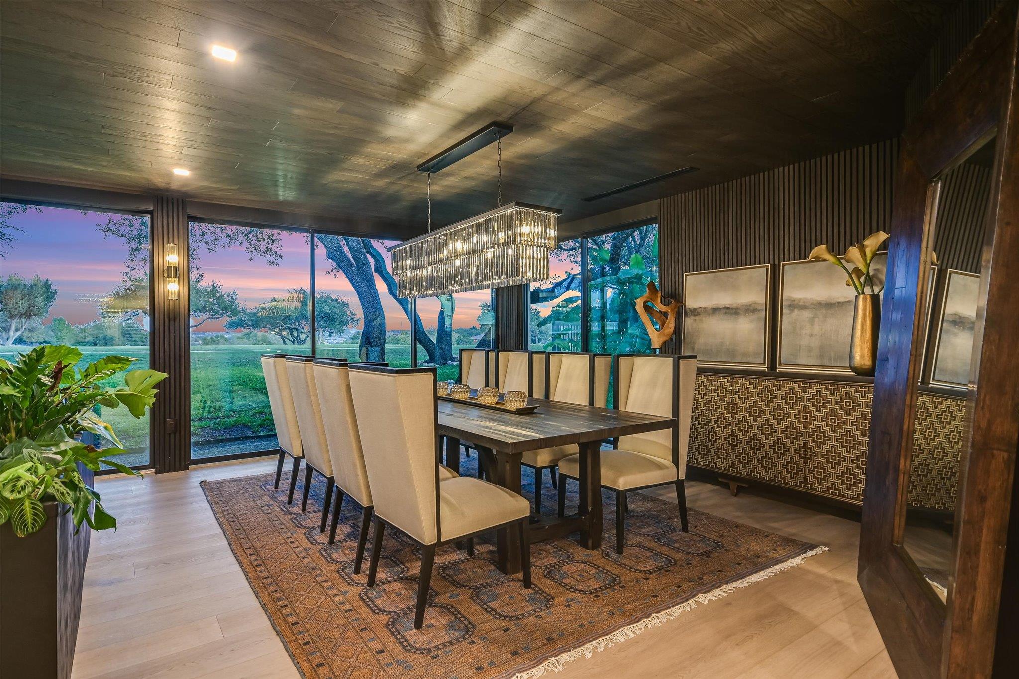 Image 14 of 37 For 6204 Lost Horizon Dr