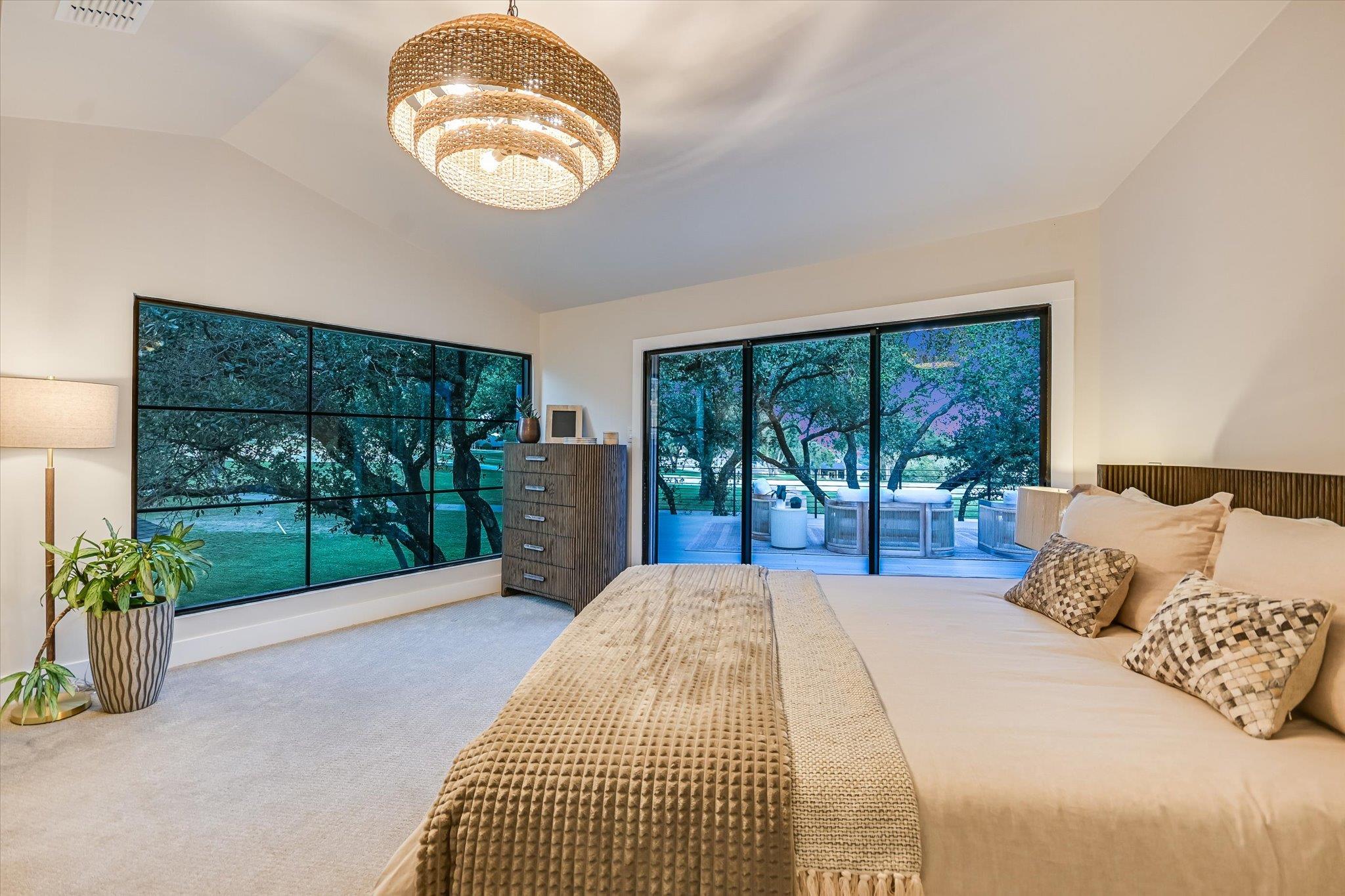 Image 26 of 37 For 6204 Lost Horizon Dr