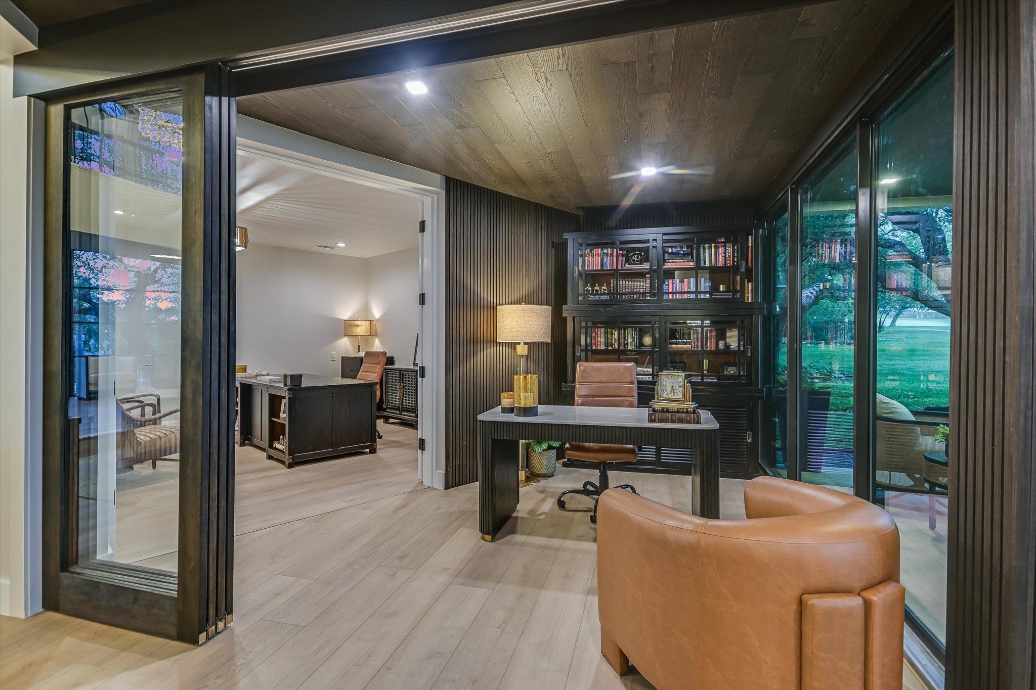 Image 6 of 37 For 6204 Lost Horizon Dr