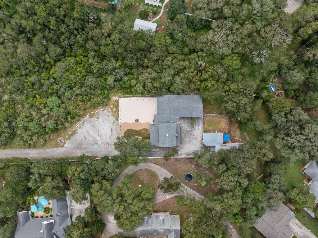 Image 34 of 40 For 699 Floral Ave