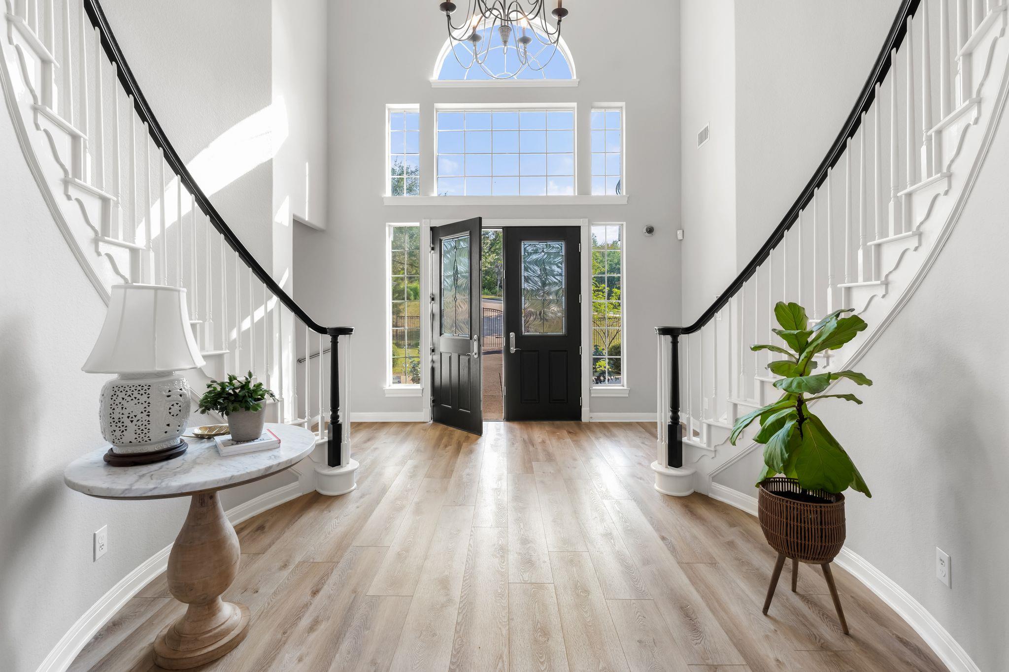 Image 26 of 40 For 13612 Flat Top Ranch Rd