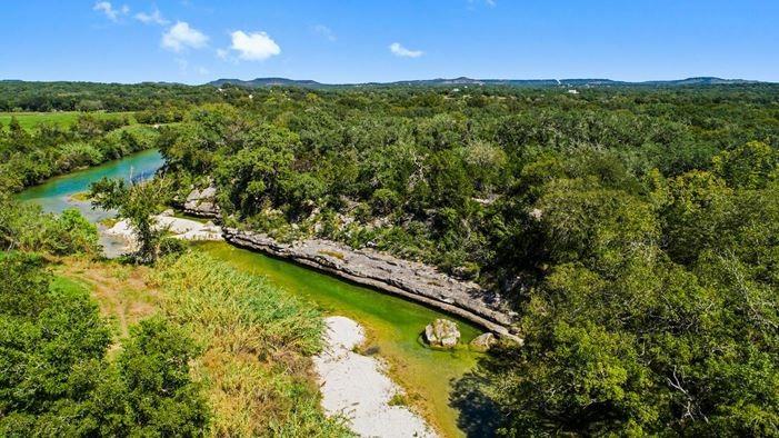 Details for 440 Chimney Valley Rd, Blanco, TX 78606