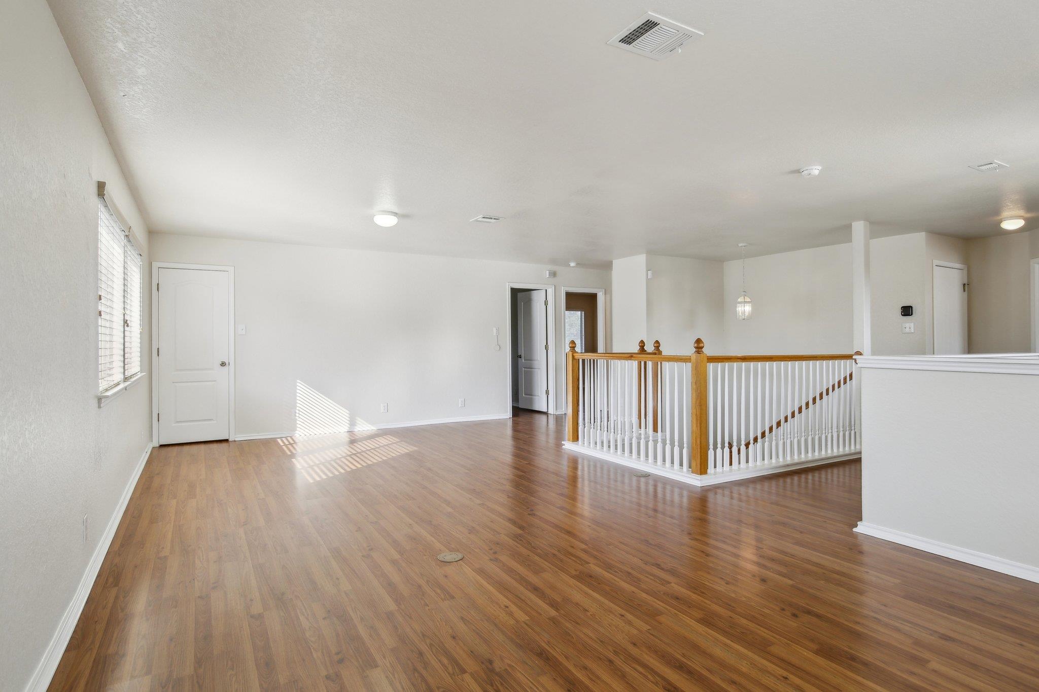 Image 22 of 40 For 2430 Dove Crossing Dr