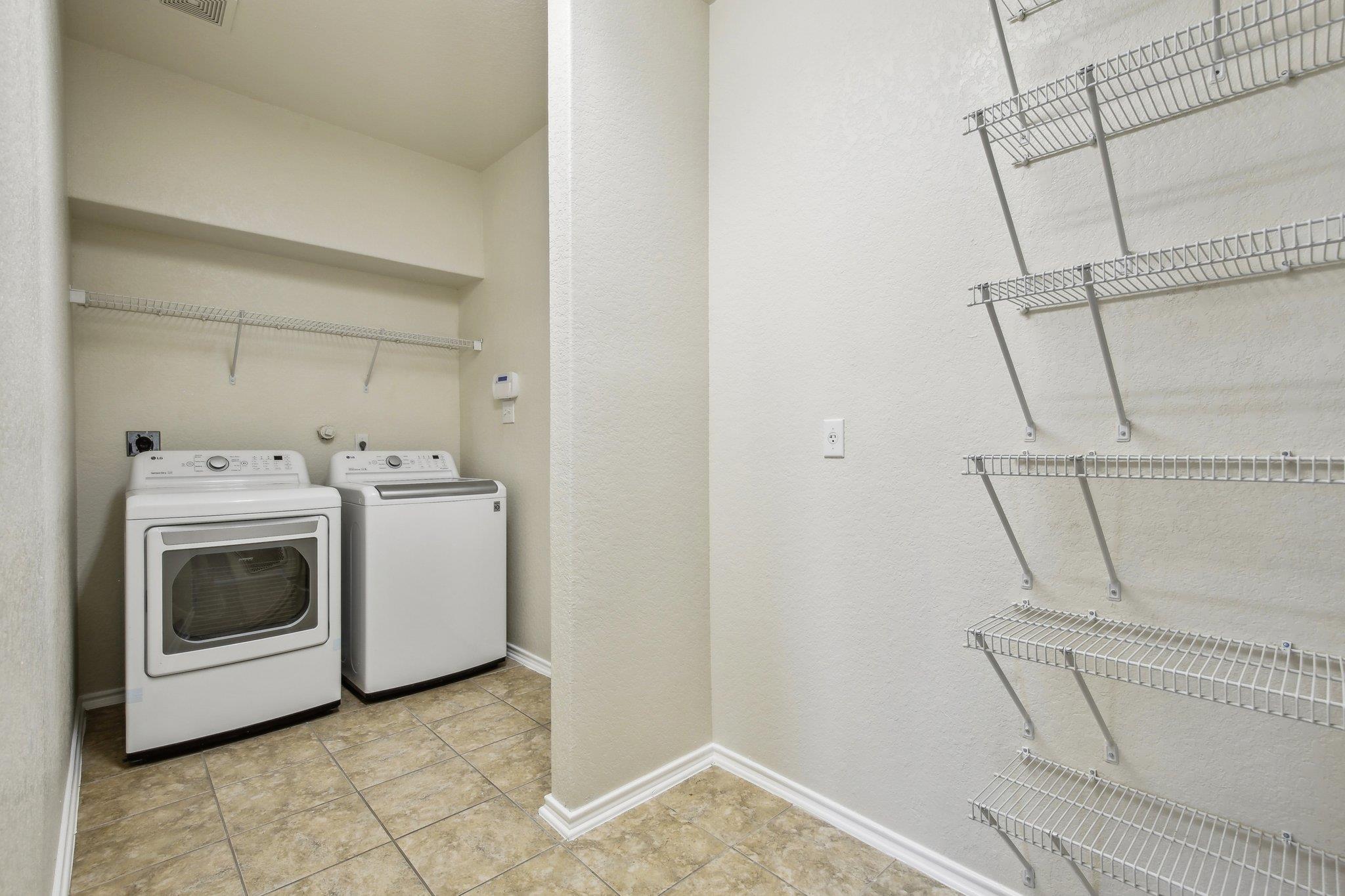 Image 30 of 40 For 2430 Dove Crossing Dr