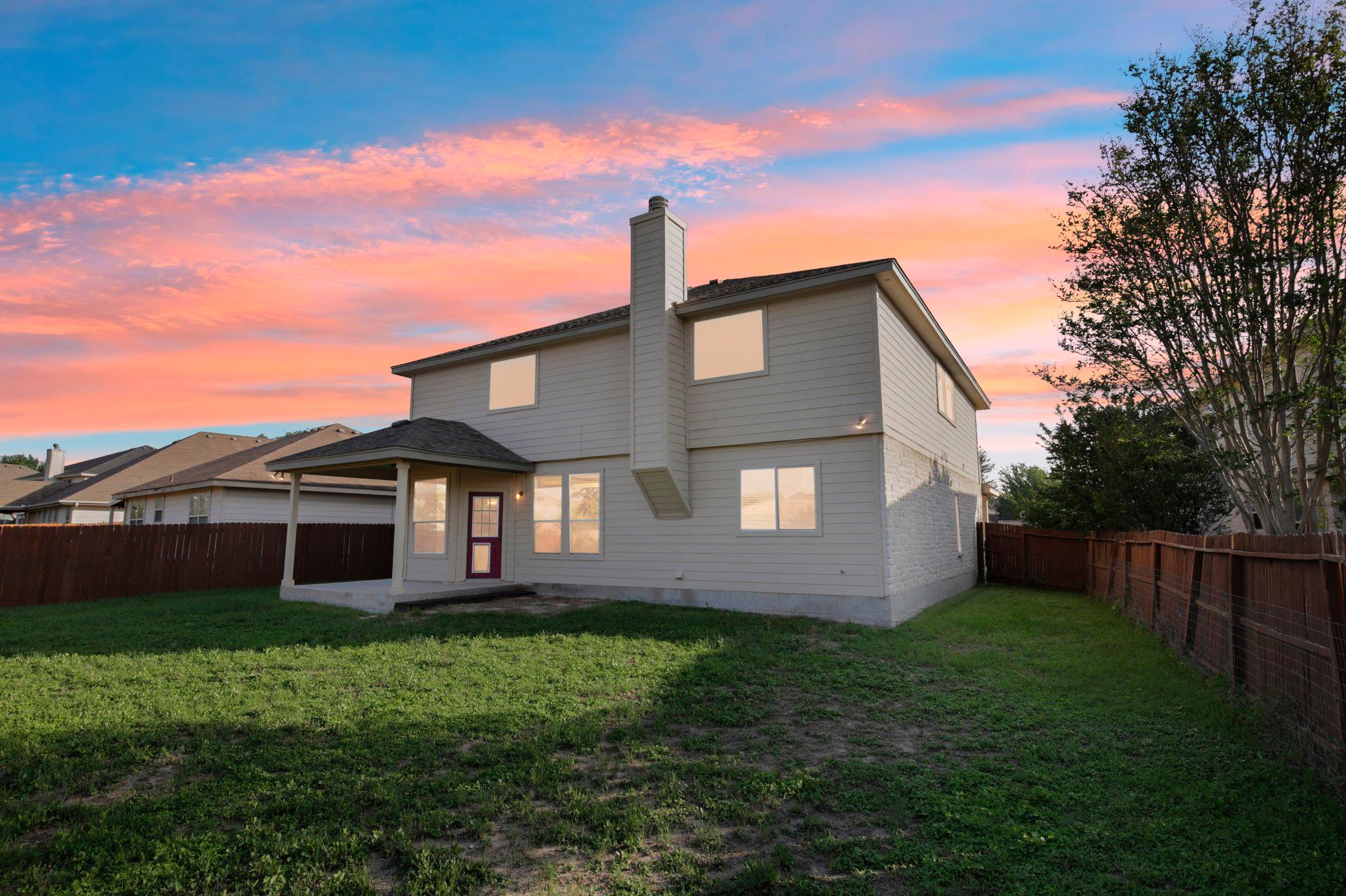 Image 31 of 40 For 2430 Dove Crossing Dr