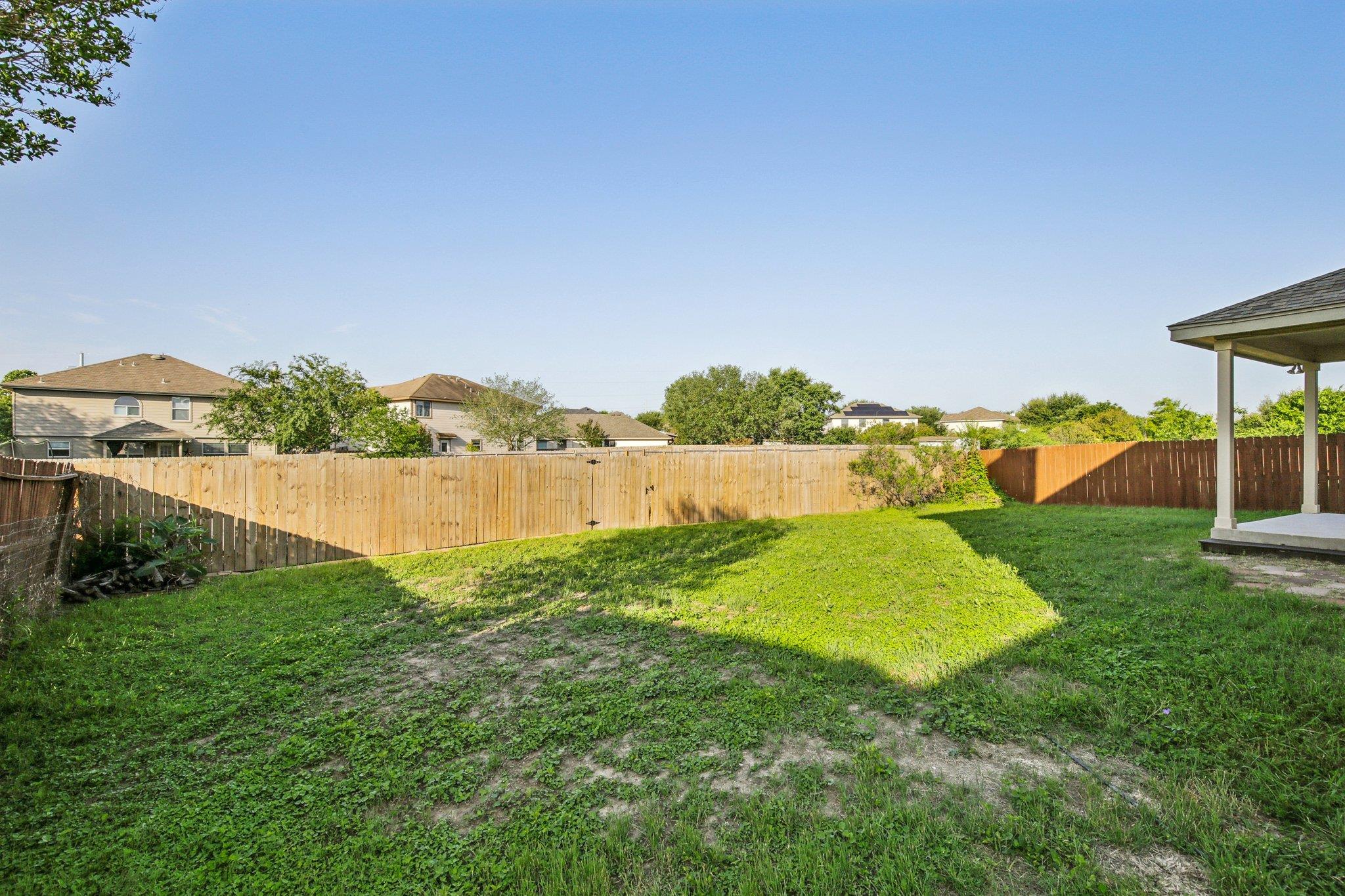 Image 35 of 40 For 2430 Dove Crossing Dr