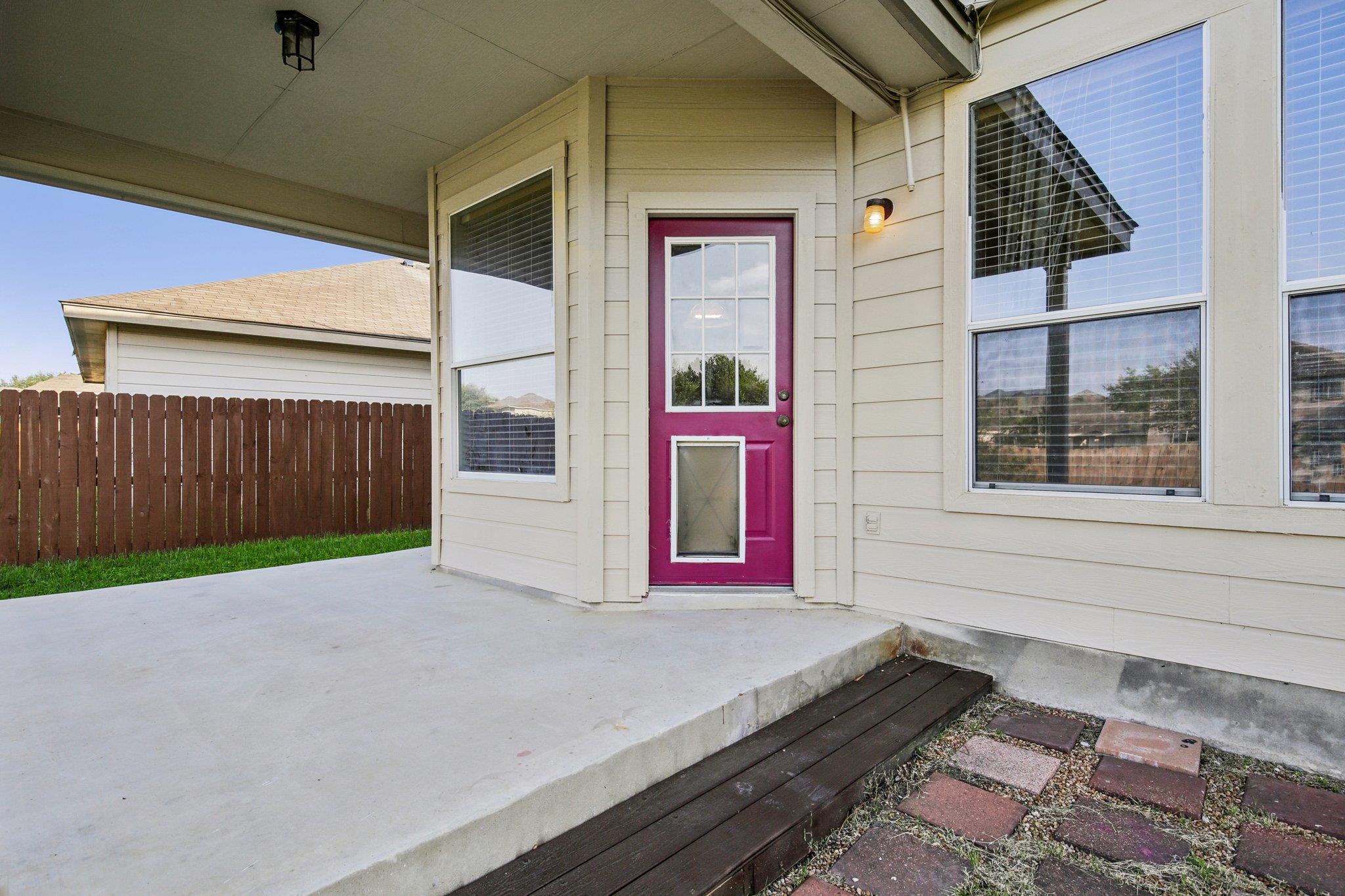 Image 37 of 40 For 2430 Dove Crossing Dr