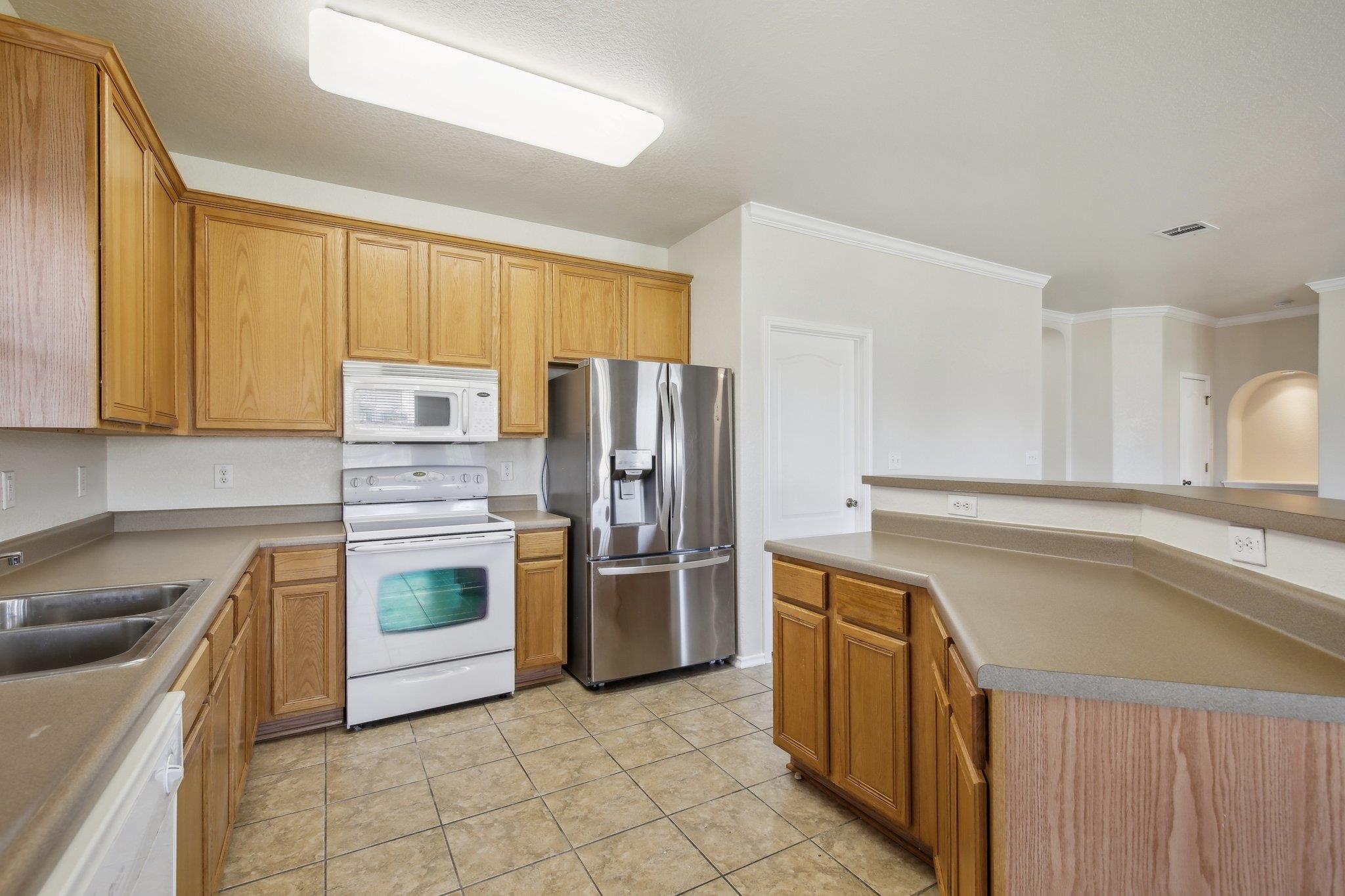 Image 8 of 40 For 2430 Dove Crossing Dr