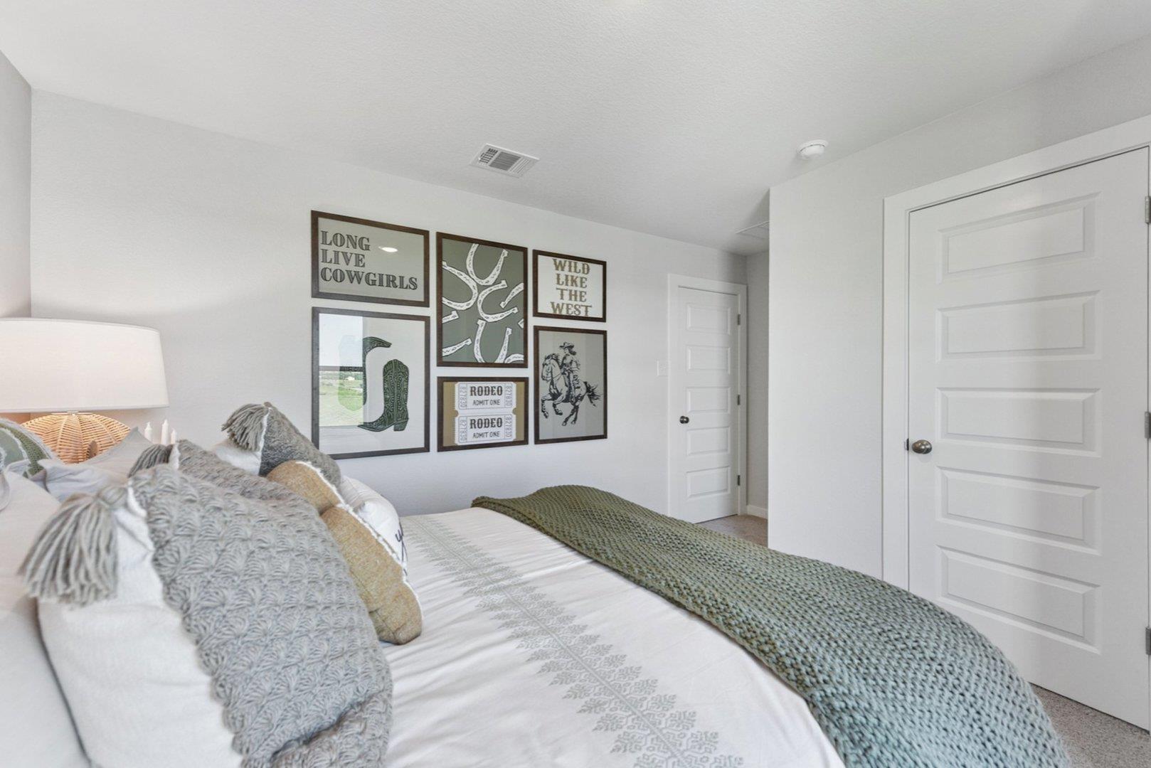 Image 15 of 29 For 221 Firefox Way