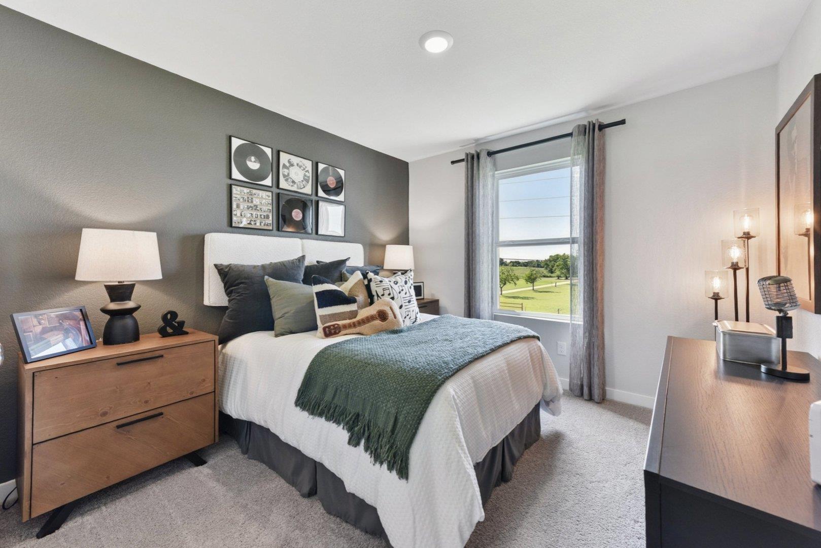 Image 18 of 29 For 221 Firefox Way