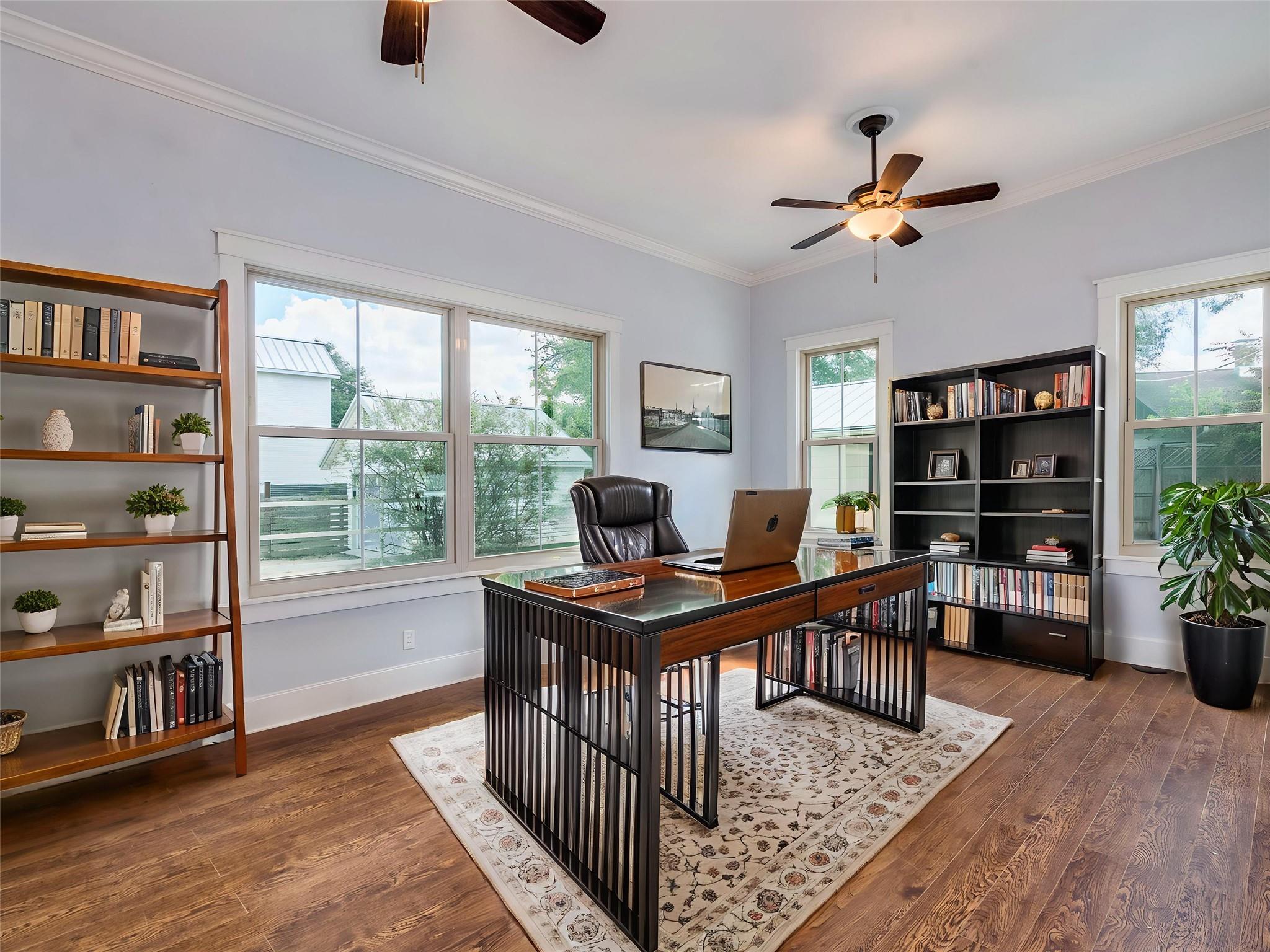 Image 15 of 40 For 351 Guenther Ave