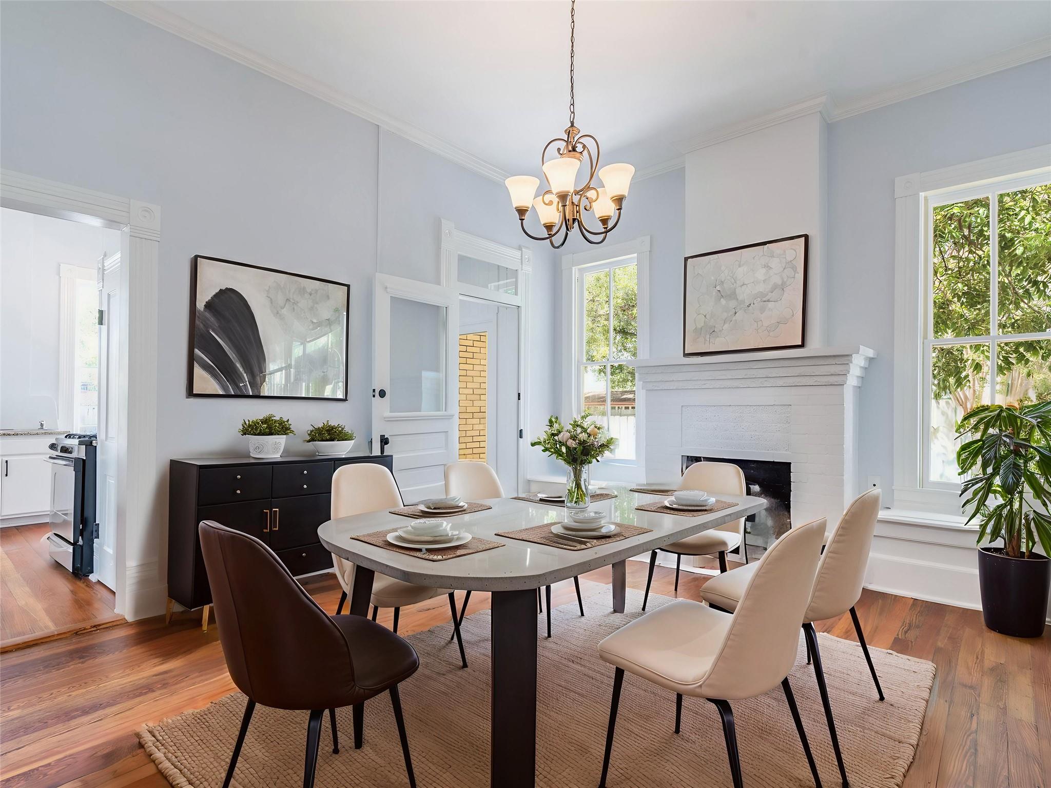 Image 4 of 40 For 351 Guenther Ave