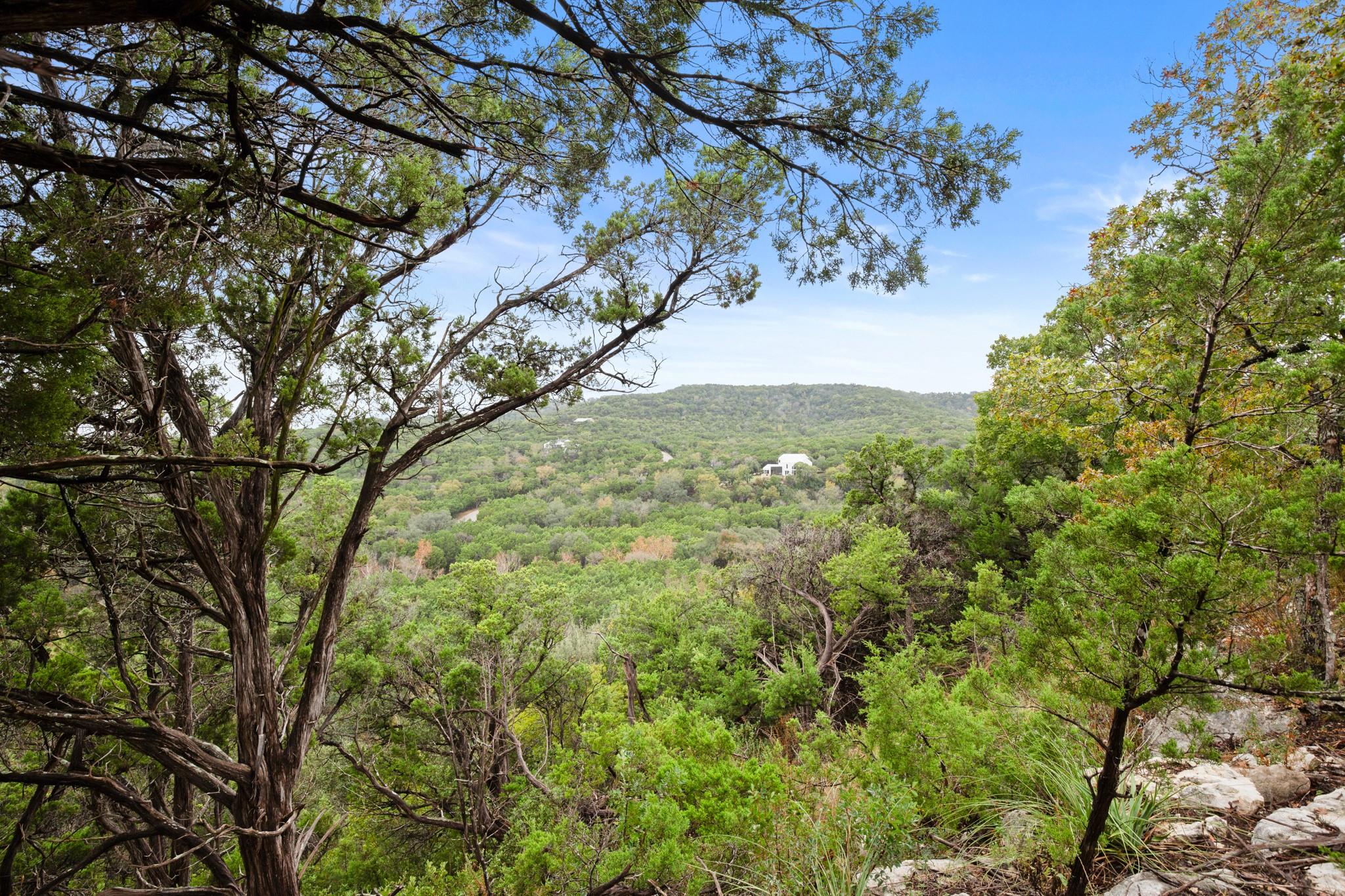 Details for 18211 Gregg Bluff Rd, Jonestown, TX 78645