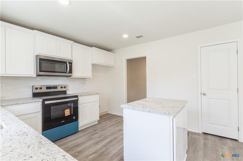 Image 13 of 36 For 224 Beeline Ln