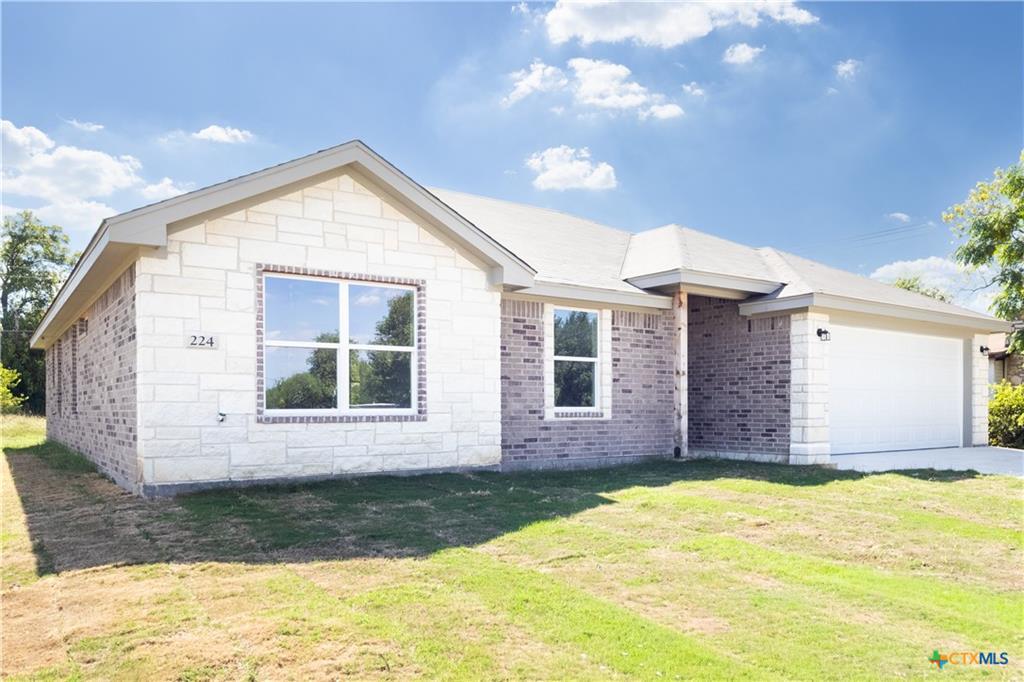 Image 2 of 36 For 224 Beeline Ln