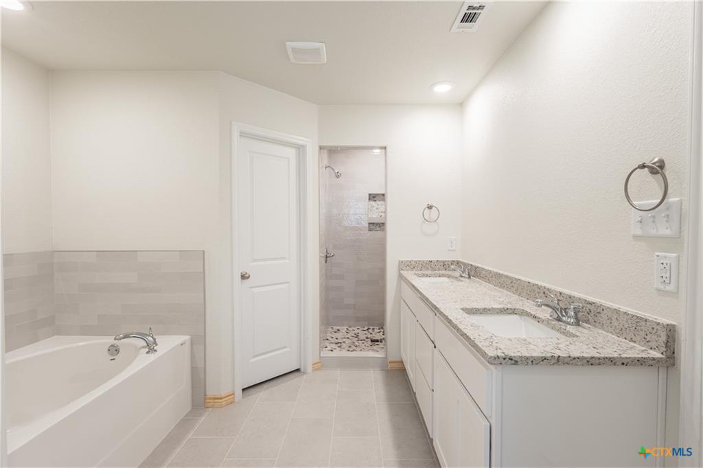 Image 22 of 36 For 224 Beeline Ln