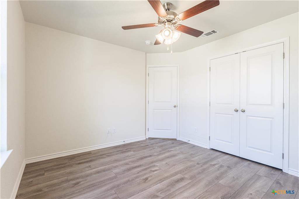 Image 29 of 36 For 224 Beeline Ln