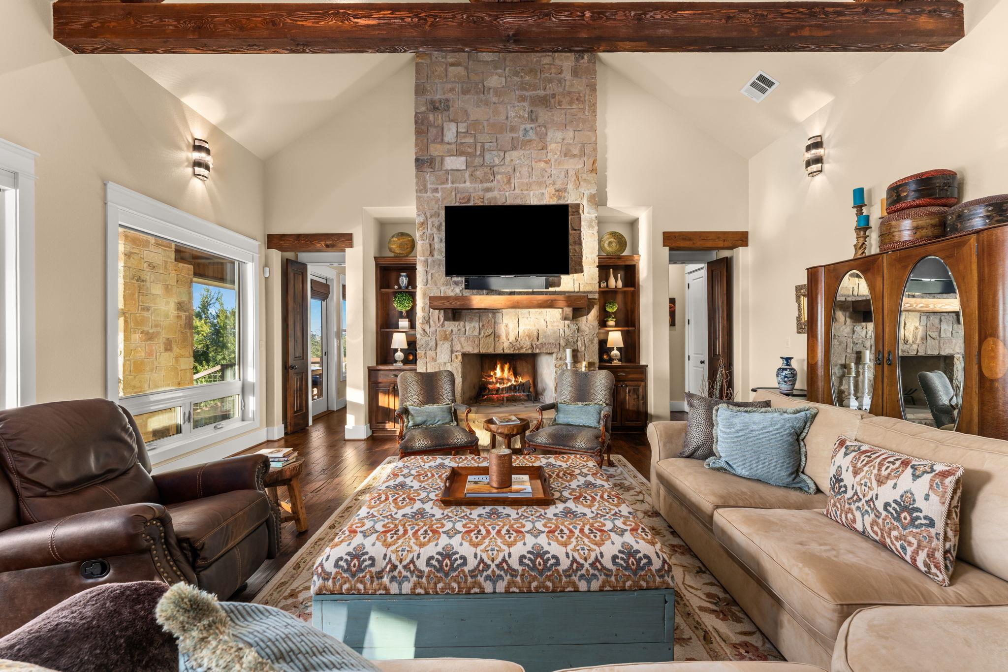 Image 10 of 40 For 1010 Vista Ridge Dr