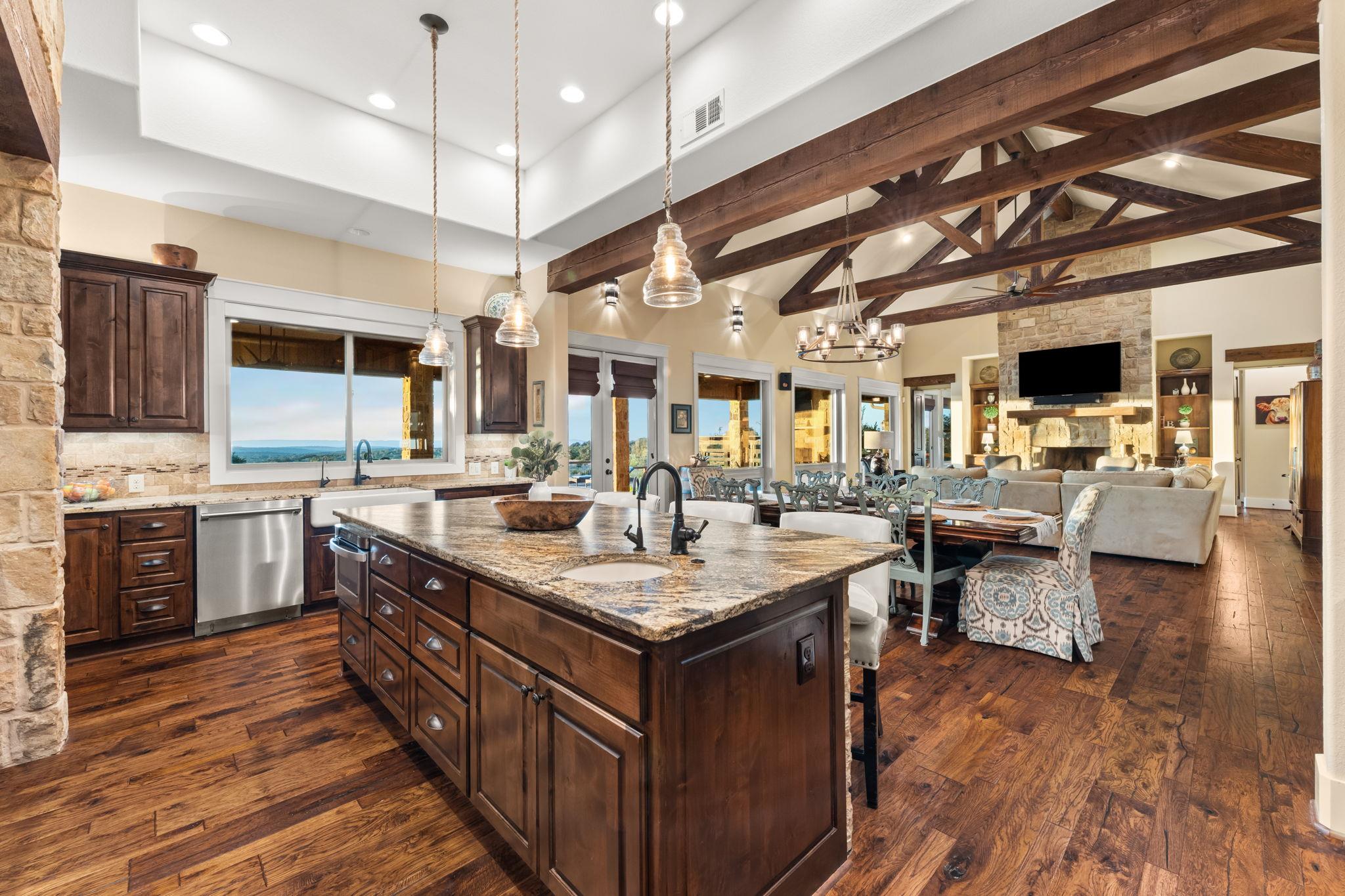 Image 12 of 40 For 1010 Vista Ridge Dr