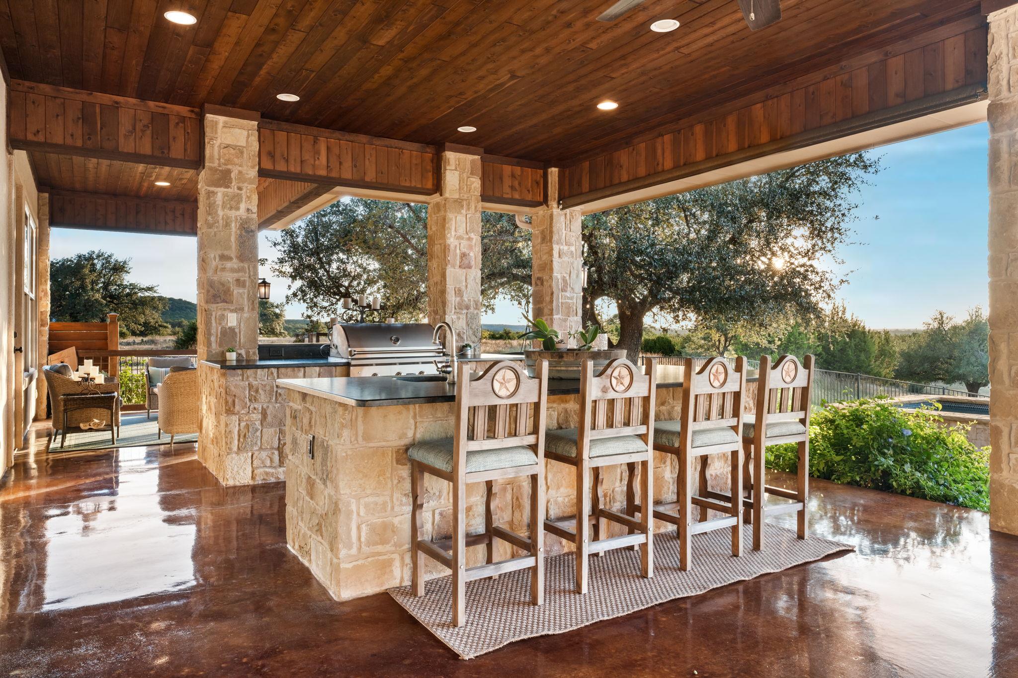 Image 23 of 40 For 1010 Vista Ridge Dr