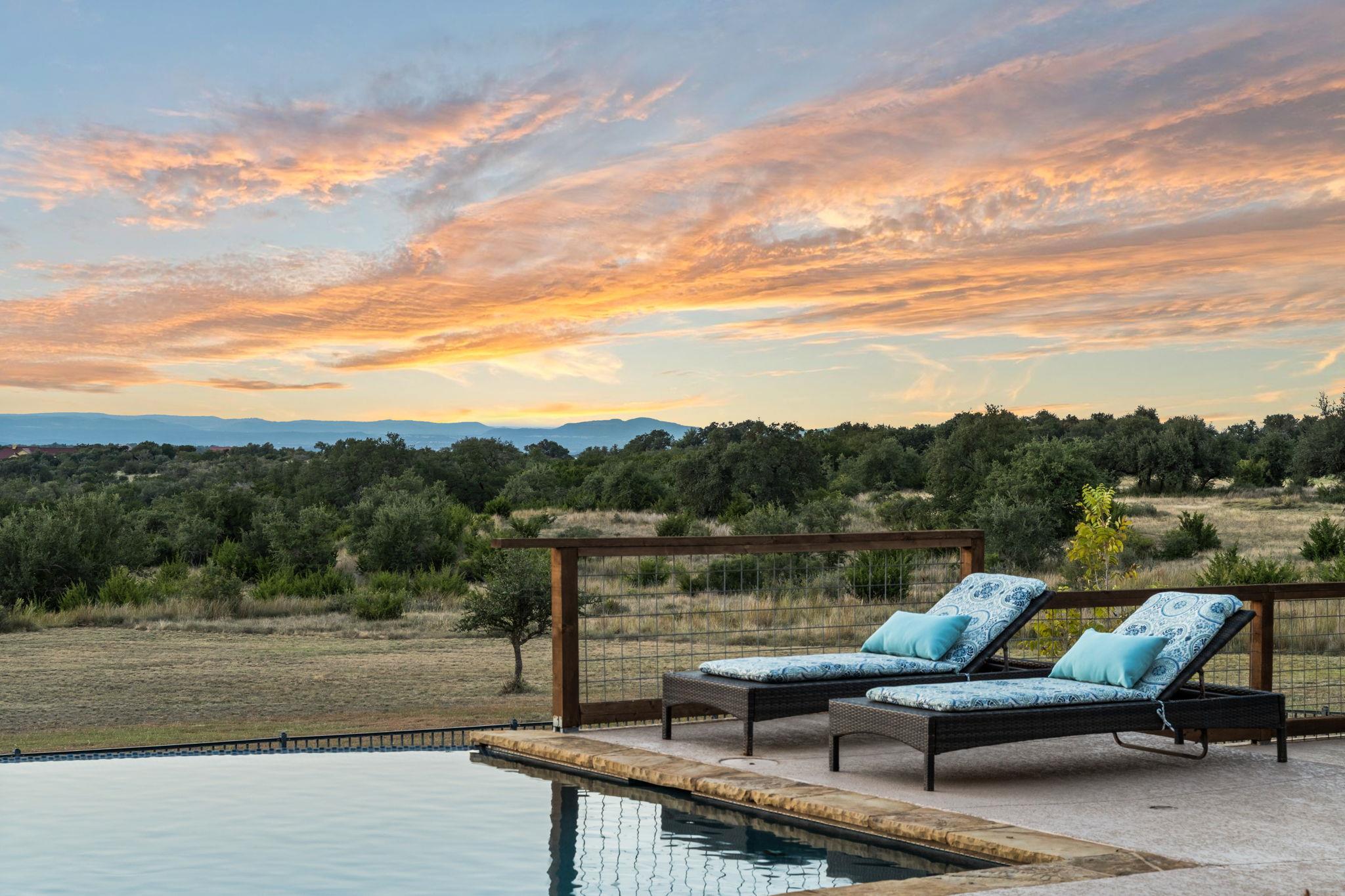 Image 28 of 40 For 1010 Vista Ridge Dr