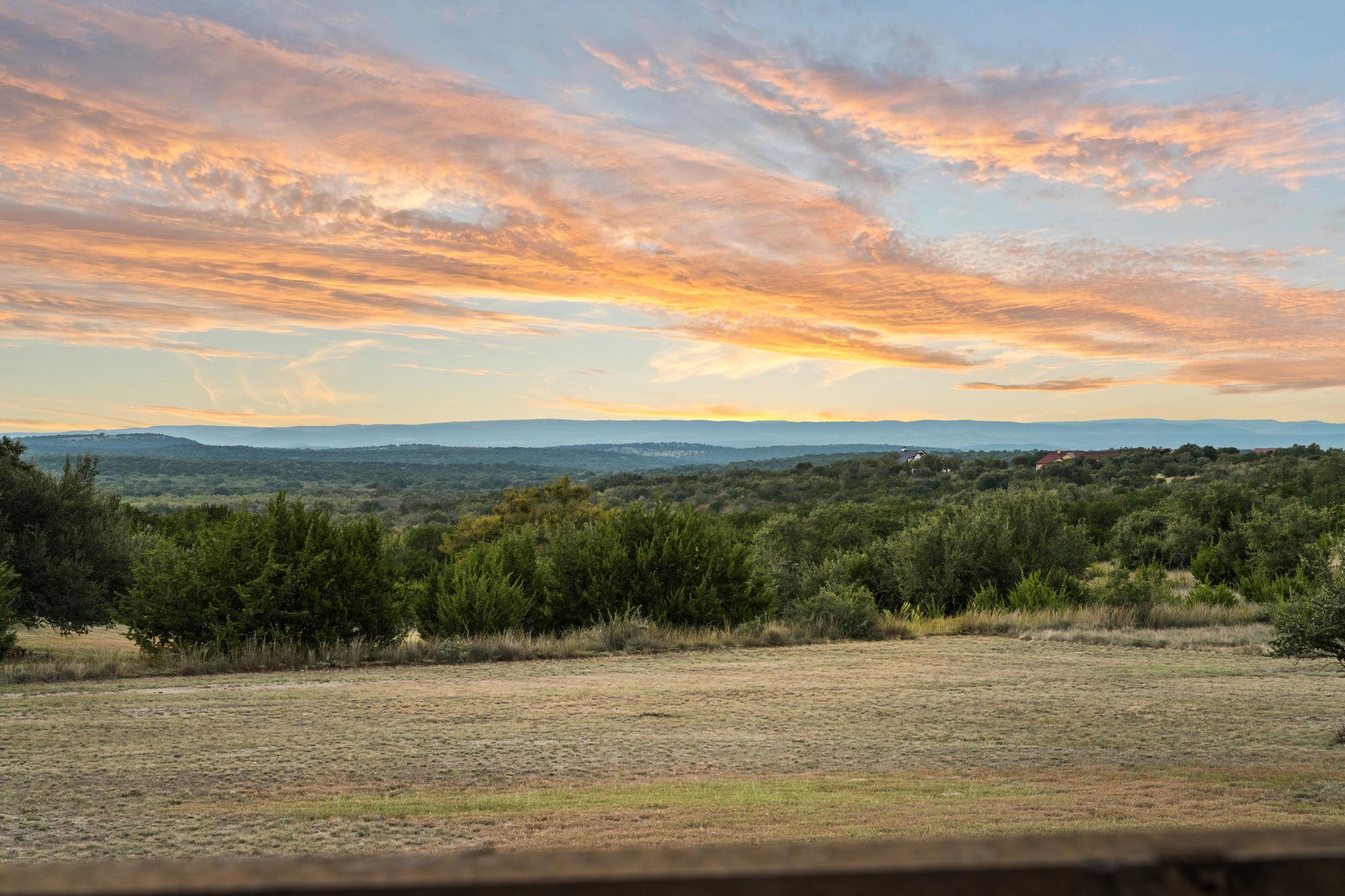 Image 29 of 40 For 1010 Vista Ridge Dr