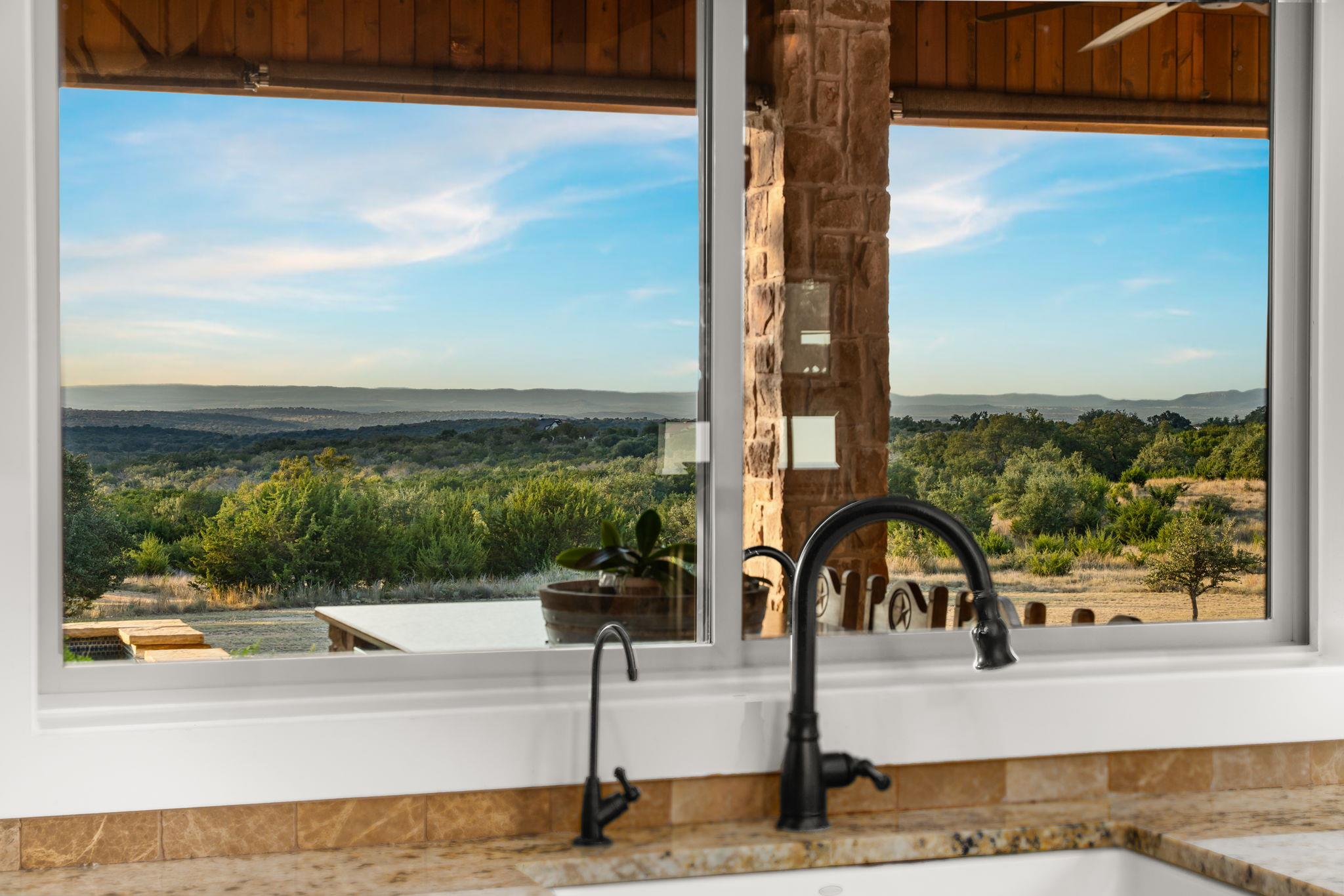 Image 6 of 40 For 1010 Vista Ridge Dr