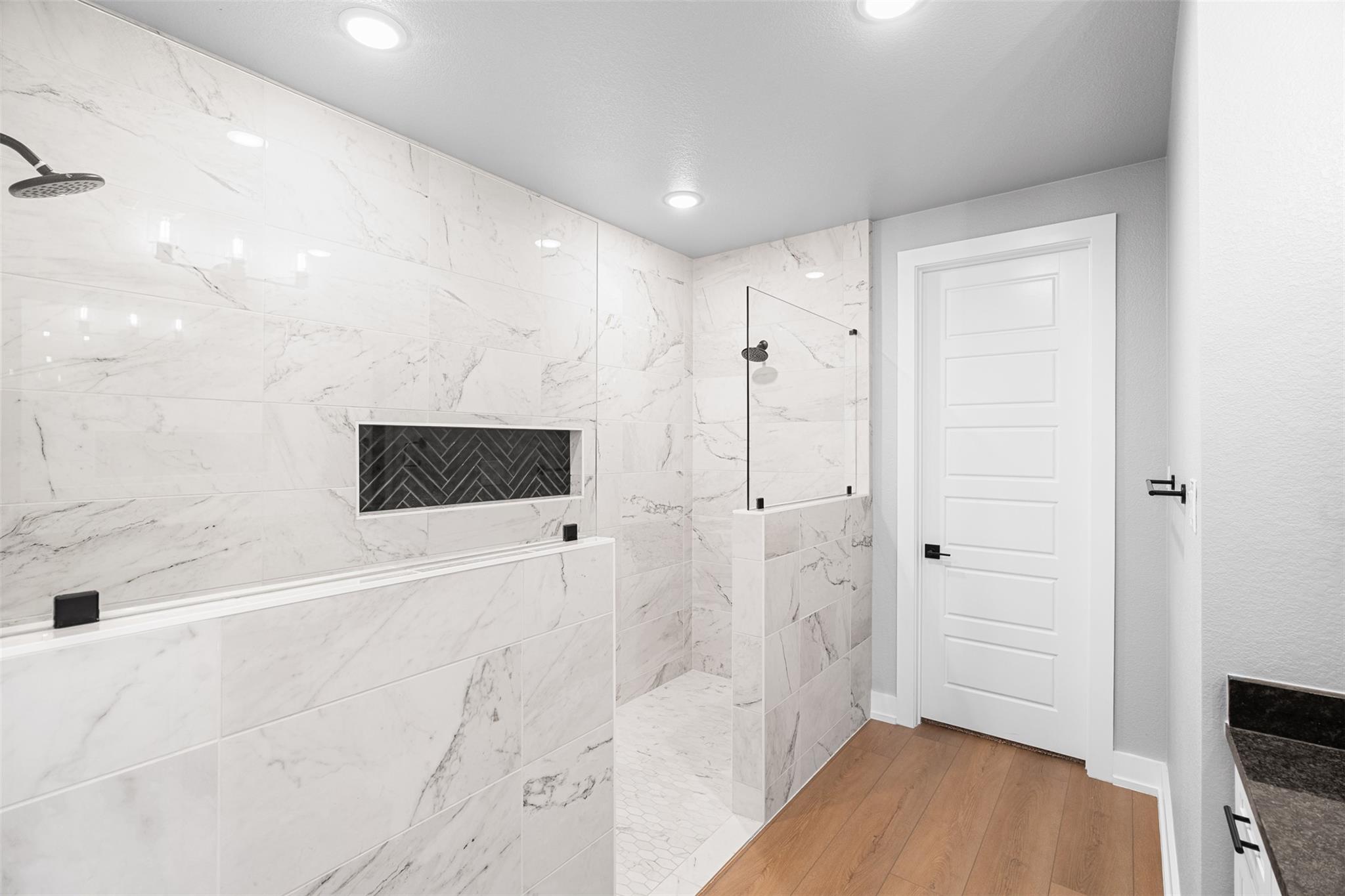 Image 26 of 40 For 914 High Plains Dr