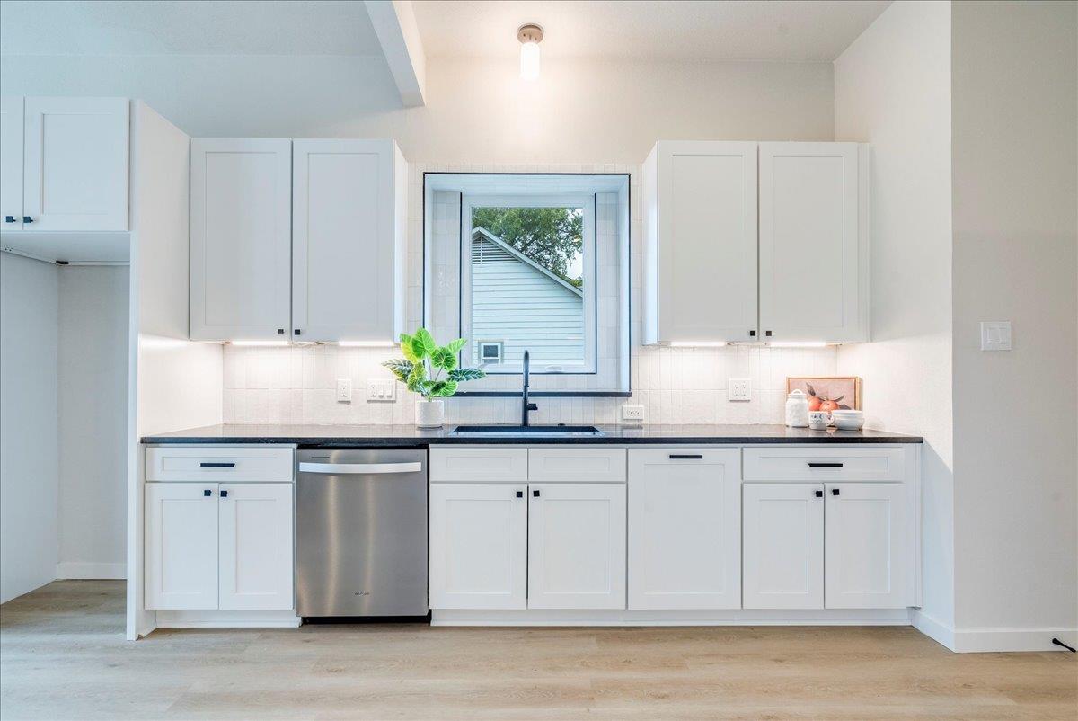 Image 10 of 40 For 8308 Foxhound Trl