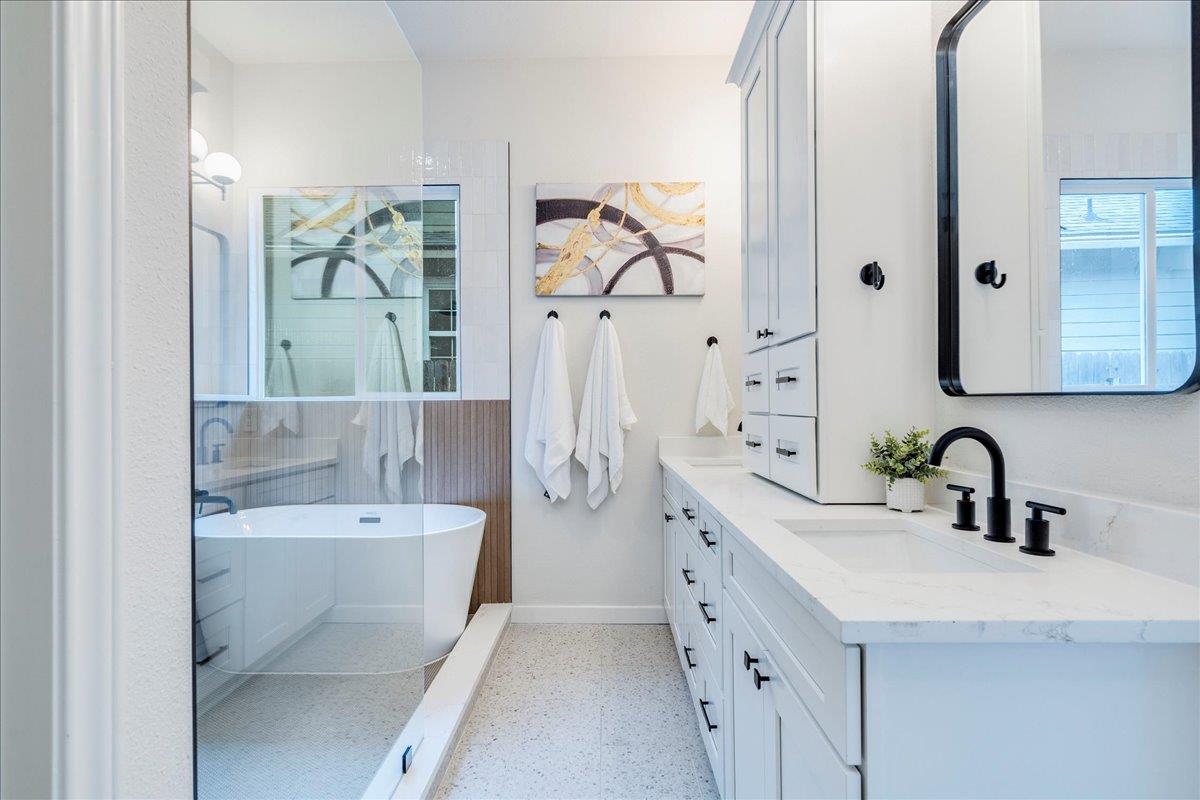 Image 16 of 40 For 8308 Foxhound Trl