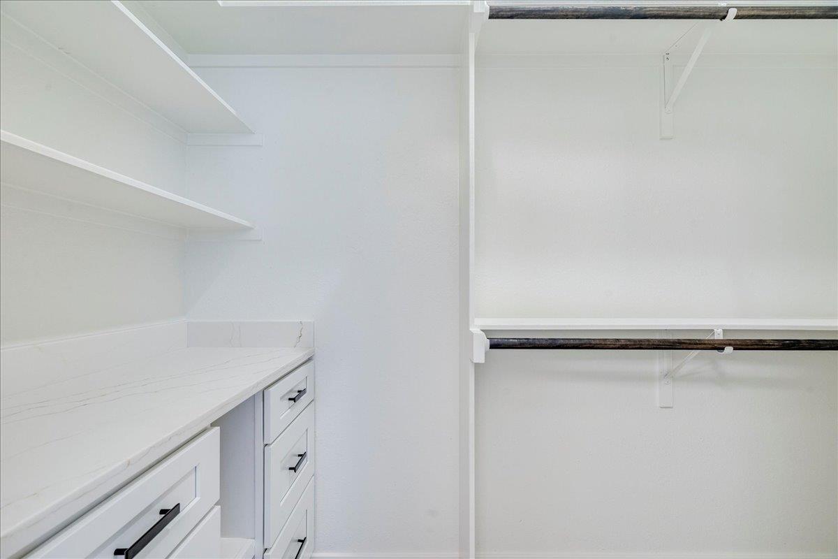 Image 18 of 40 For 8308 Foxhound Trl