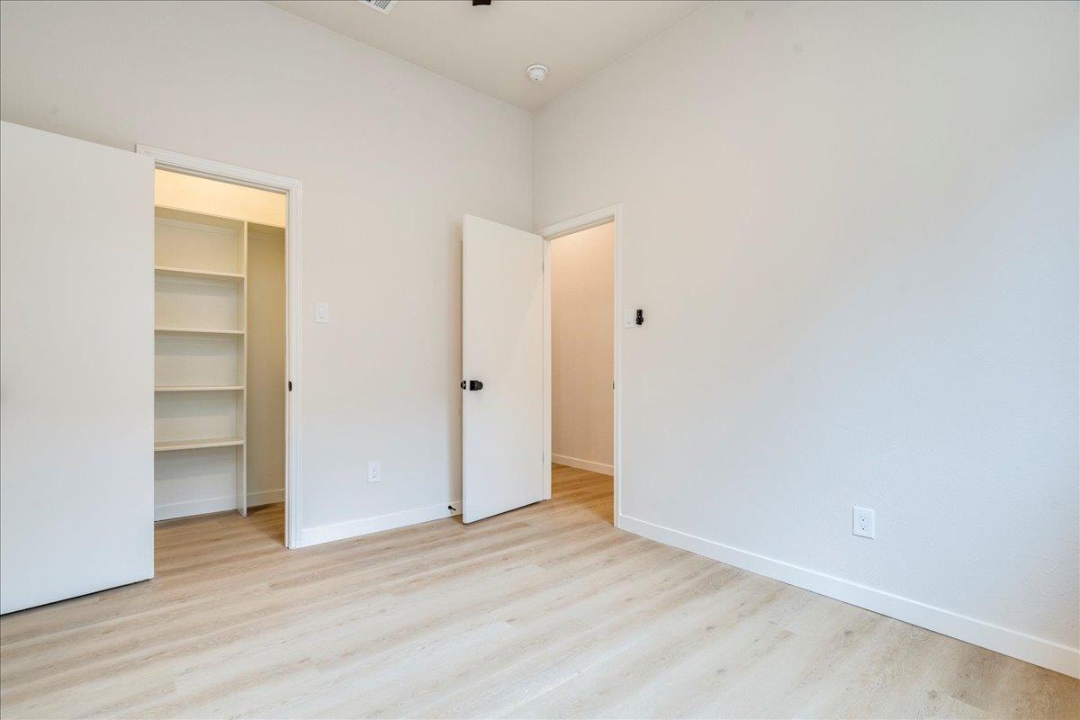 Image 22 of 40 For 8308 Foxhound Trl