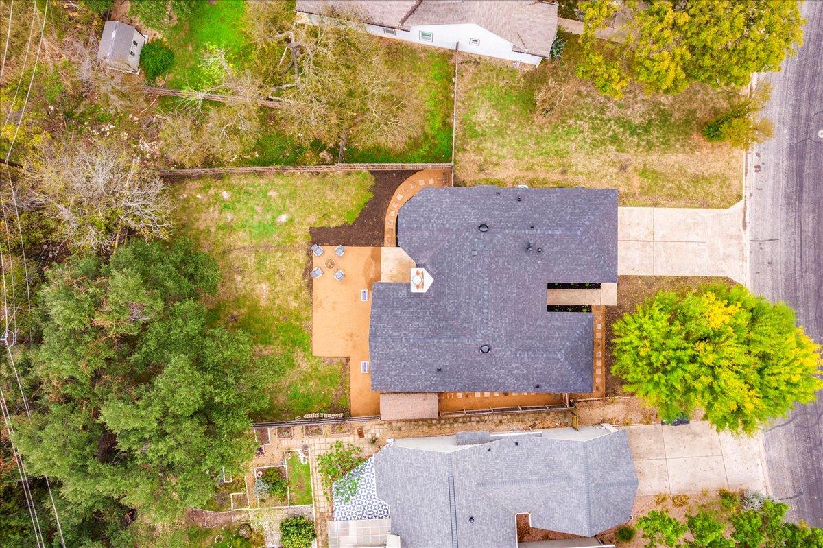 Image 33 of 40 For 8308 Foxhound Trl