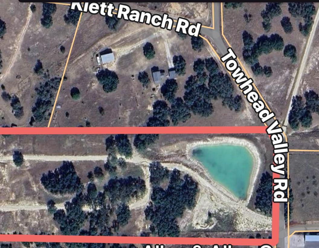 Image 2 of 13 For 233 Towhead Valley Rd