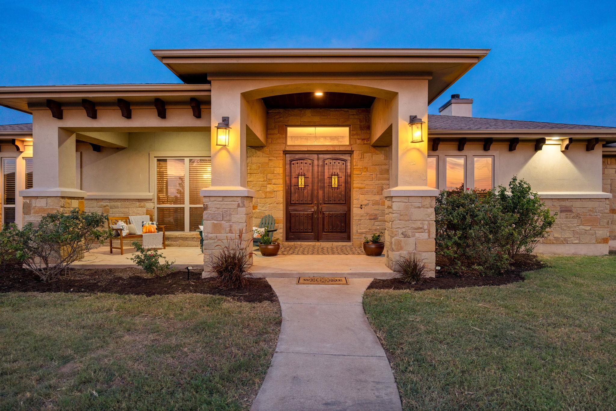 Details for 209 Stonehouse Dr, Liberty Hill, TX 78642