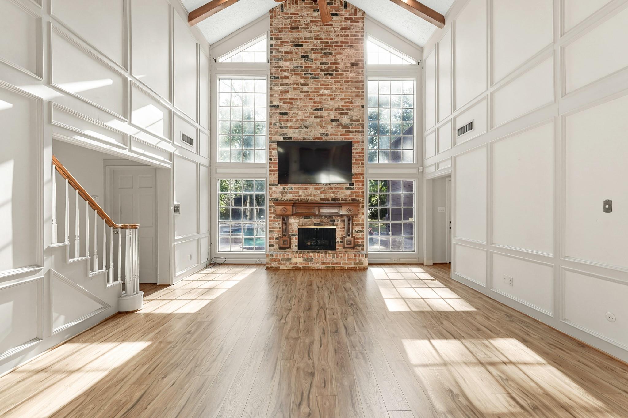 Image 13 of 38 For 13218 Blossomheath Rd