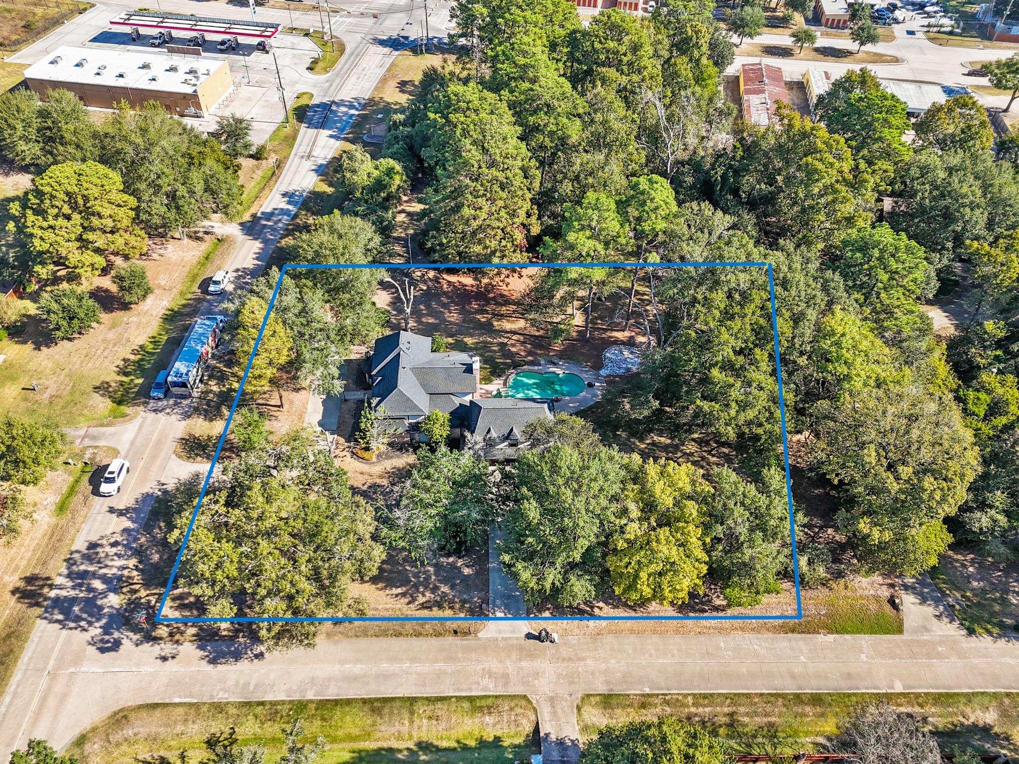 Image 37 of 38 For 13218 Blossomheath Rd