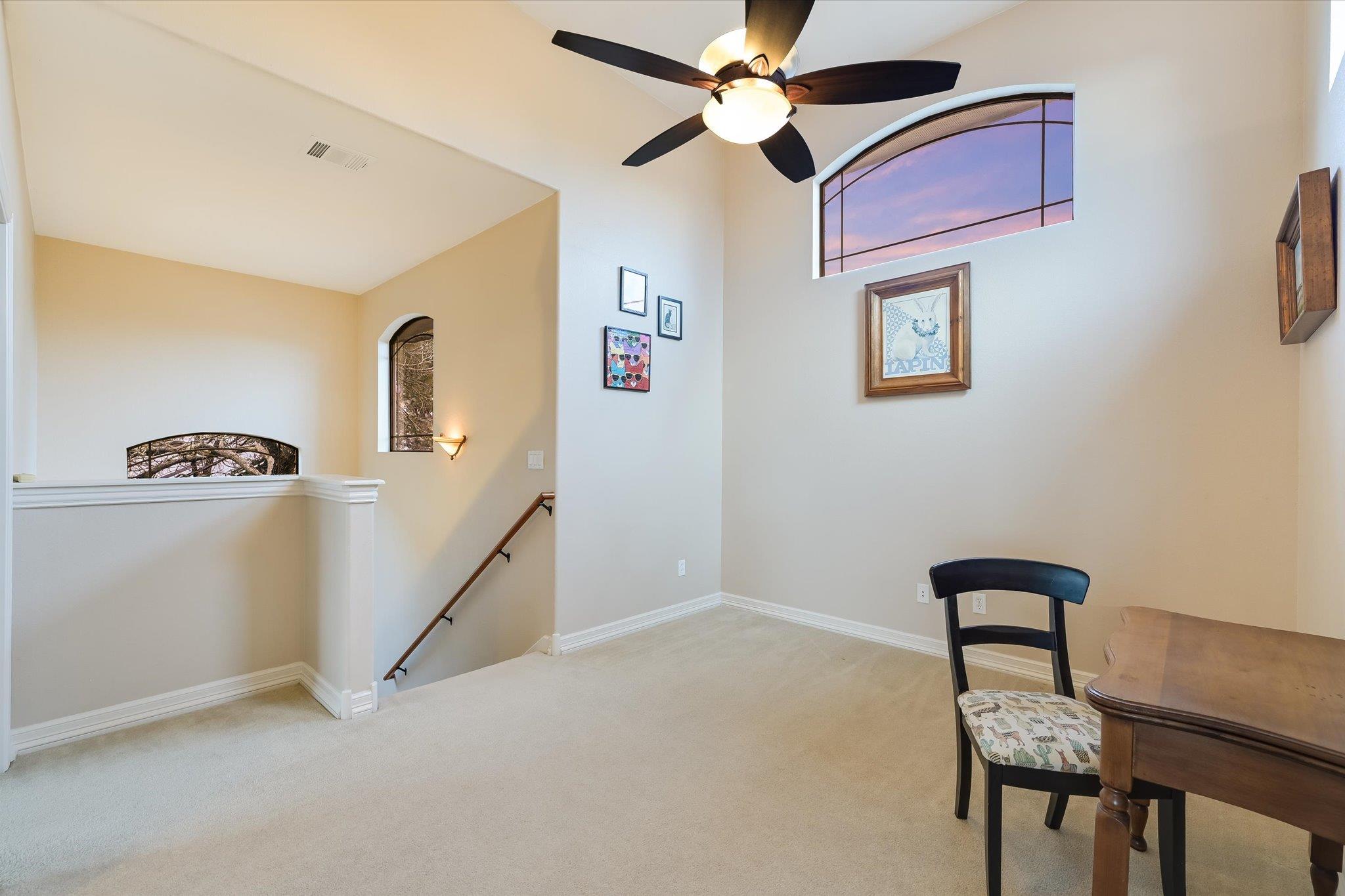 Image 27 of 39 For 2609 Camel Trl