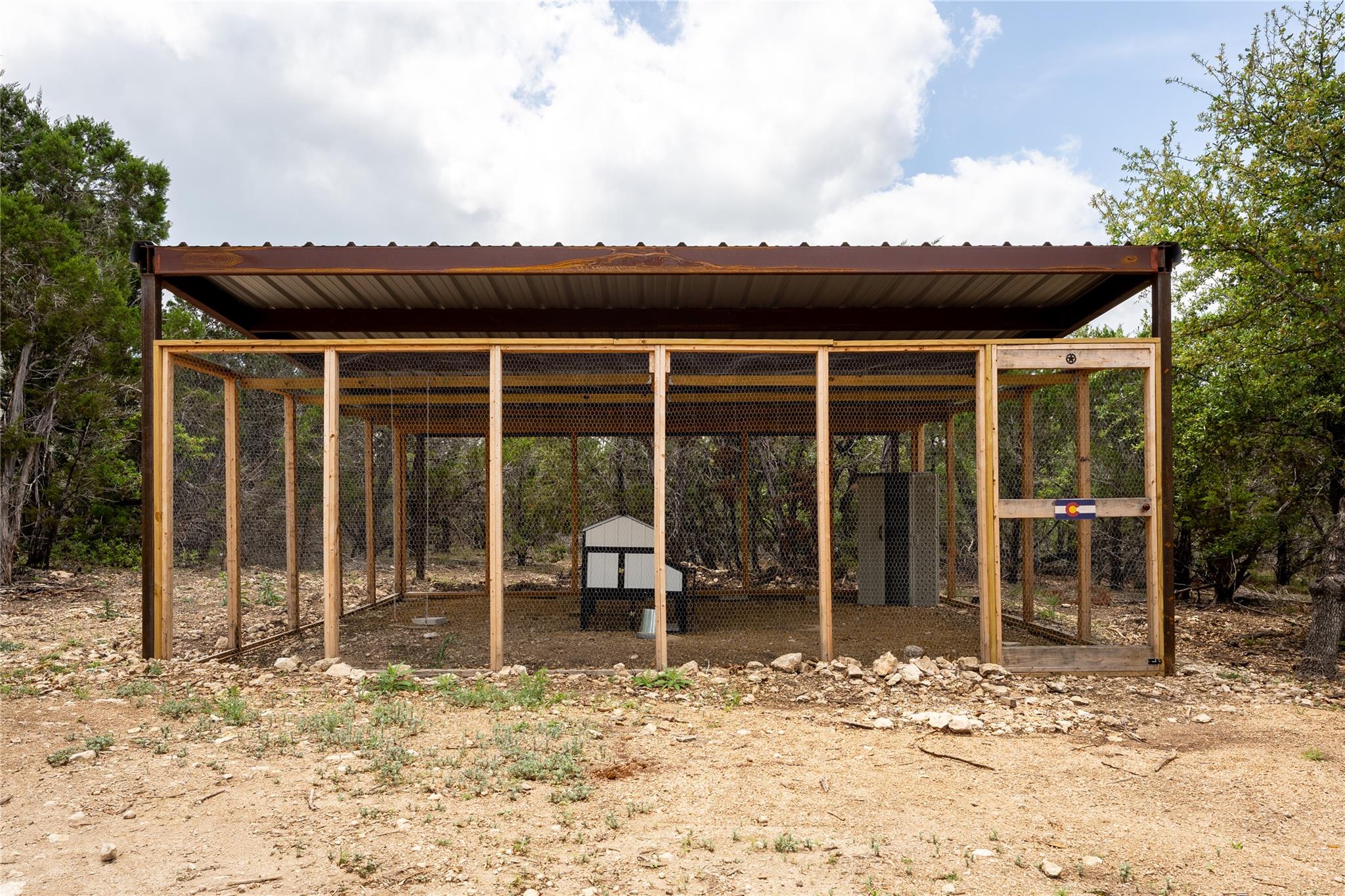 Image 20 of 40 For 722 Wildwood Ln