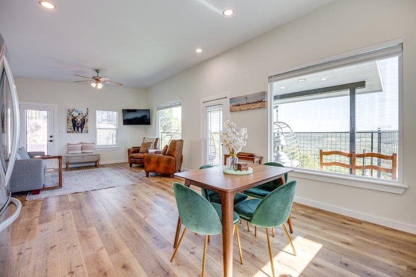 Image 6 of 38 For 482 Dusty Saddle Dr