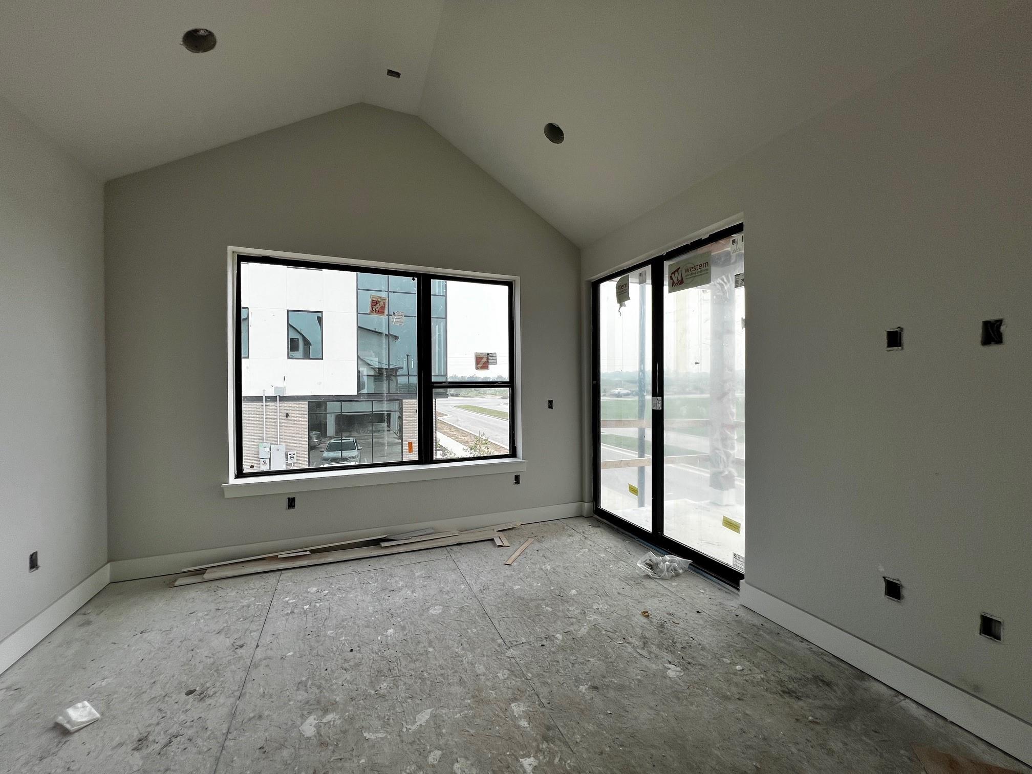 Image 11 of 29 For 9105 Cattle Baron Path