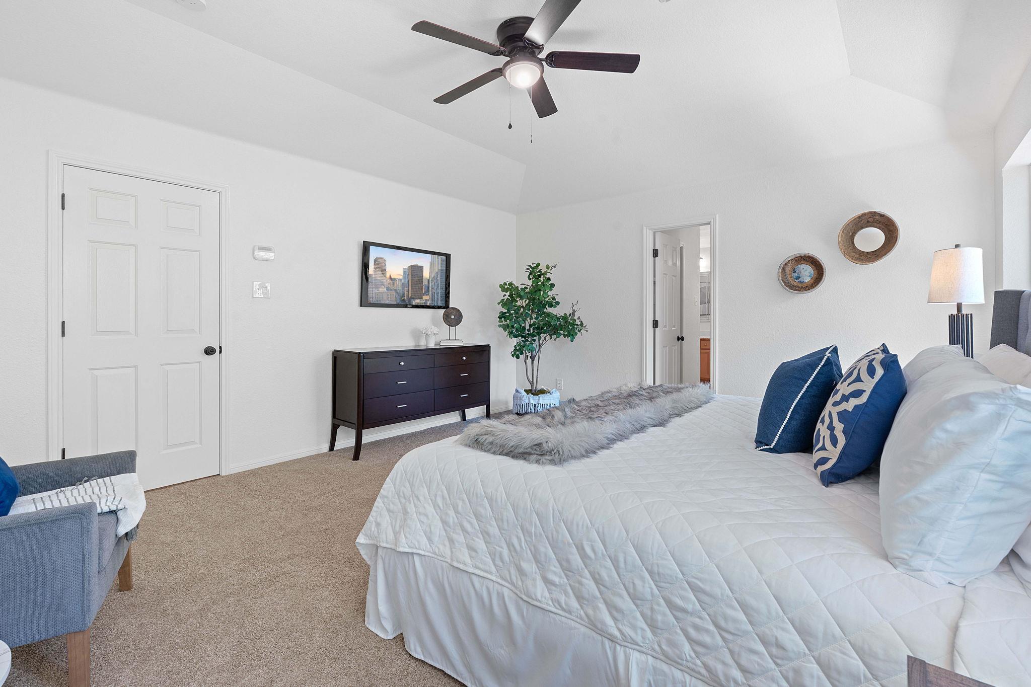 Image 24 of 38 For 12216 Hanging Valley Dr