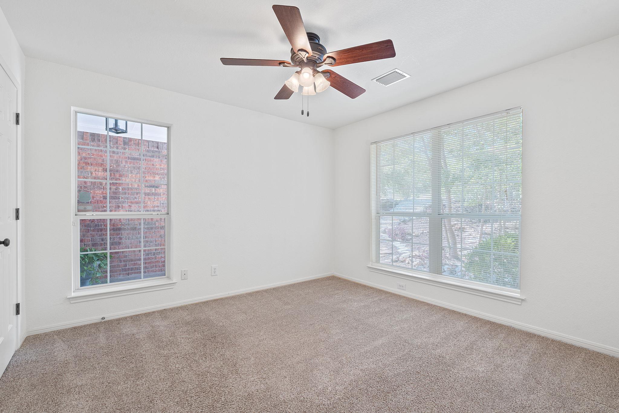 Image 28 of 38 For 12216 Hanging Valley Dr