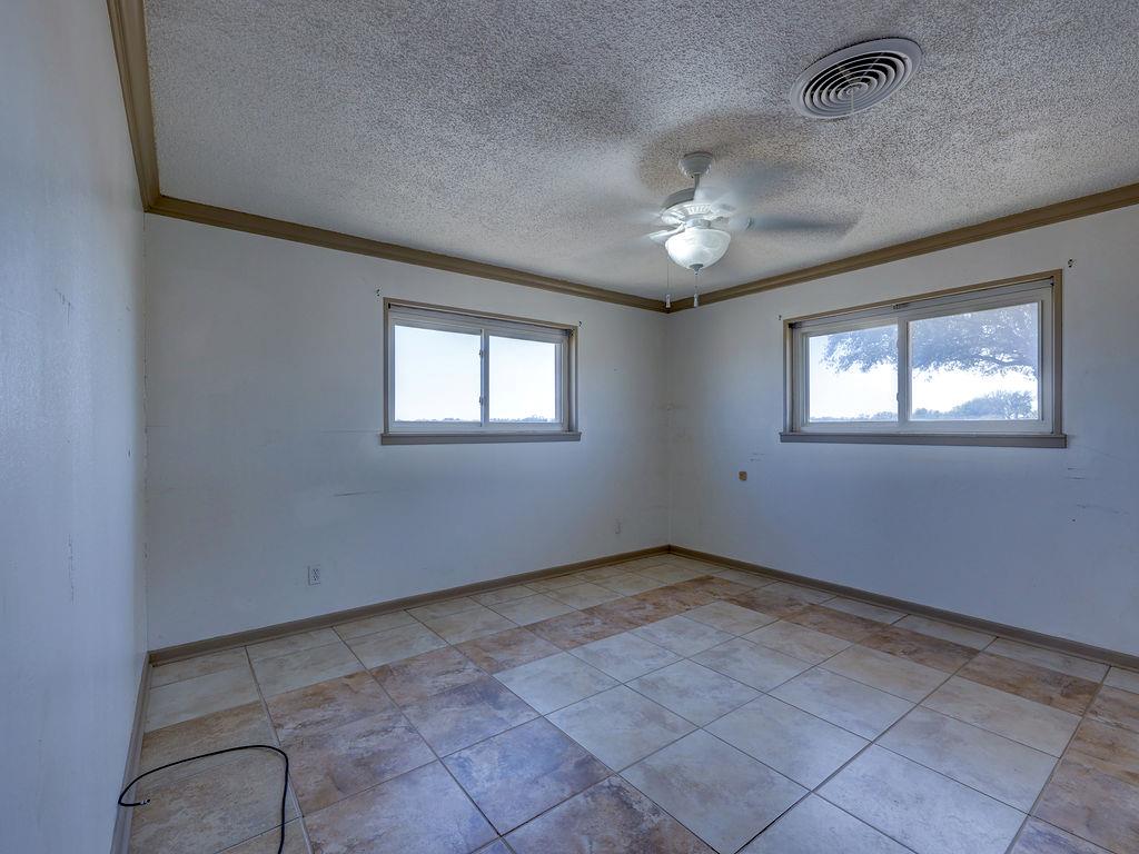 Image 34 of 40 For 5400 Gander Slough Rd